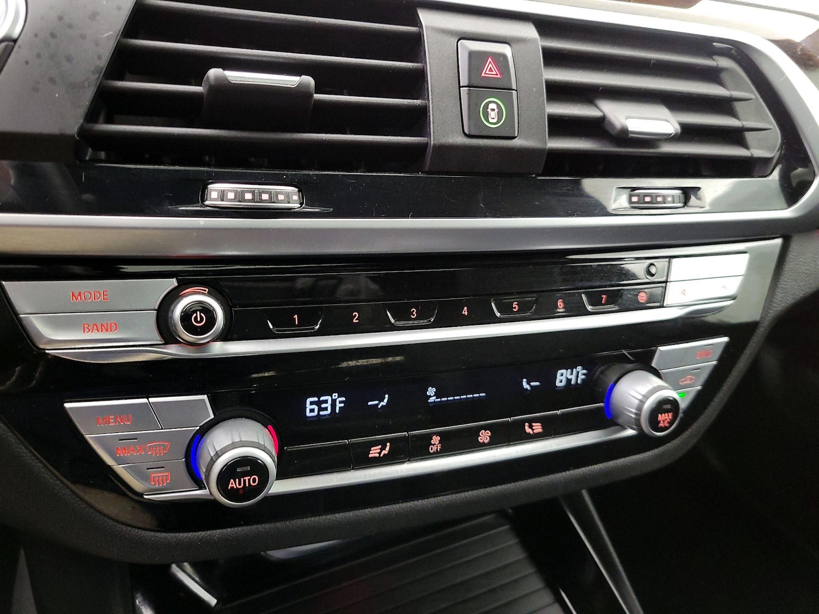 2021 BMW X3 30i - Photo 18