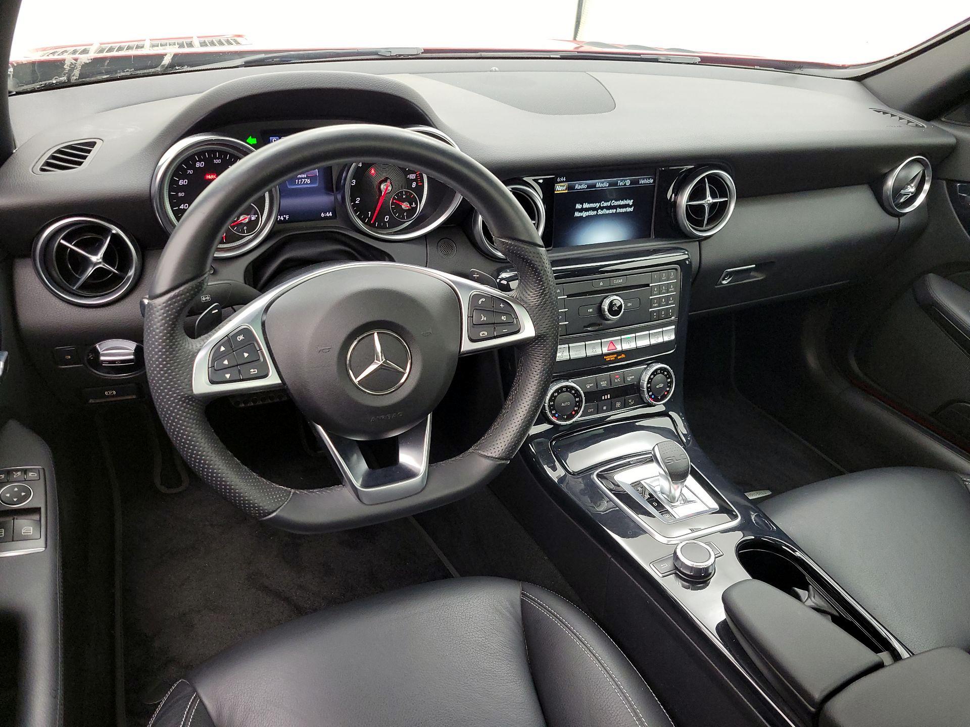Thumbnail: 2020 Mercedes-Benz SLC - 9
