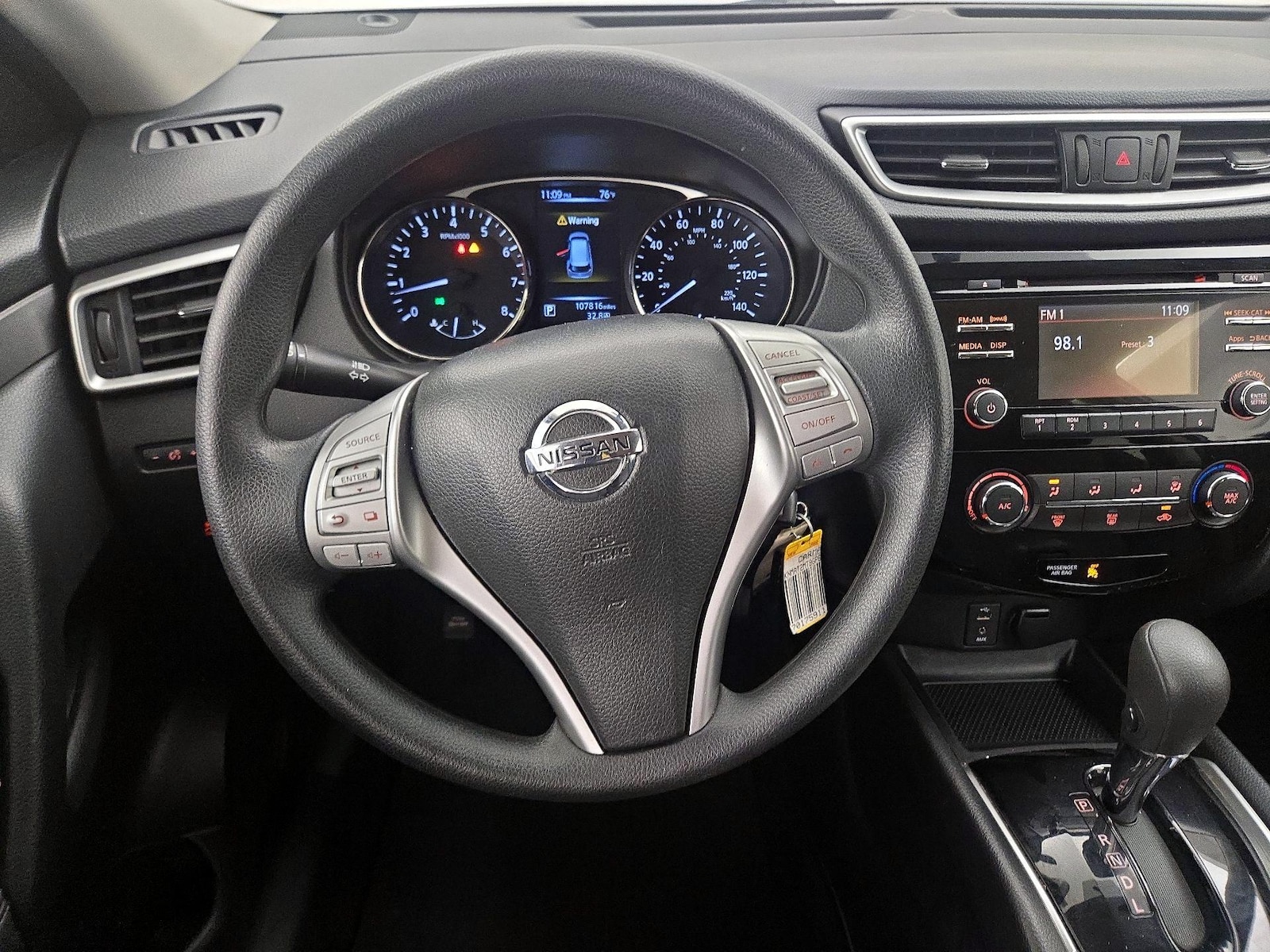 2016 Nissan Rogue S - Photo 11