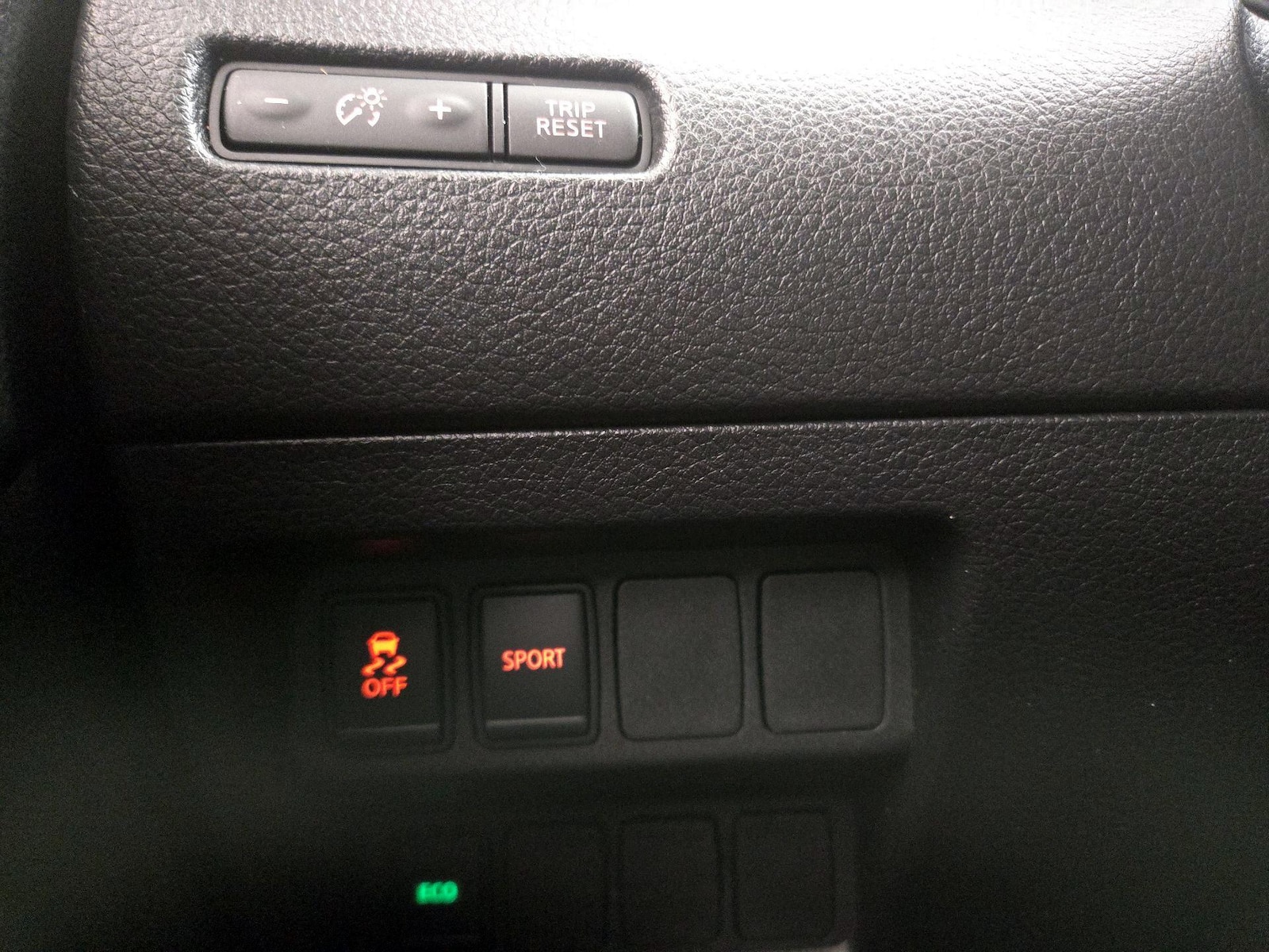 2016 Nissan Rogue S - Photo 14
