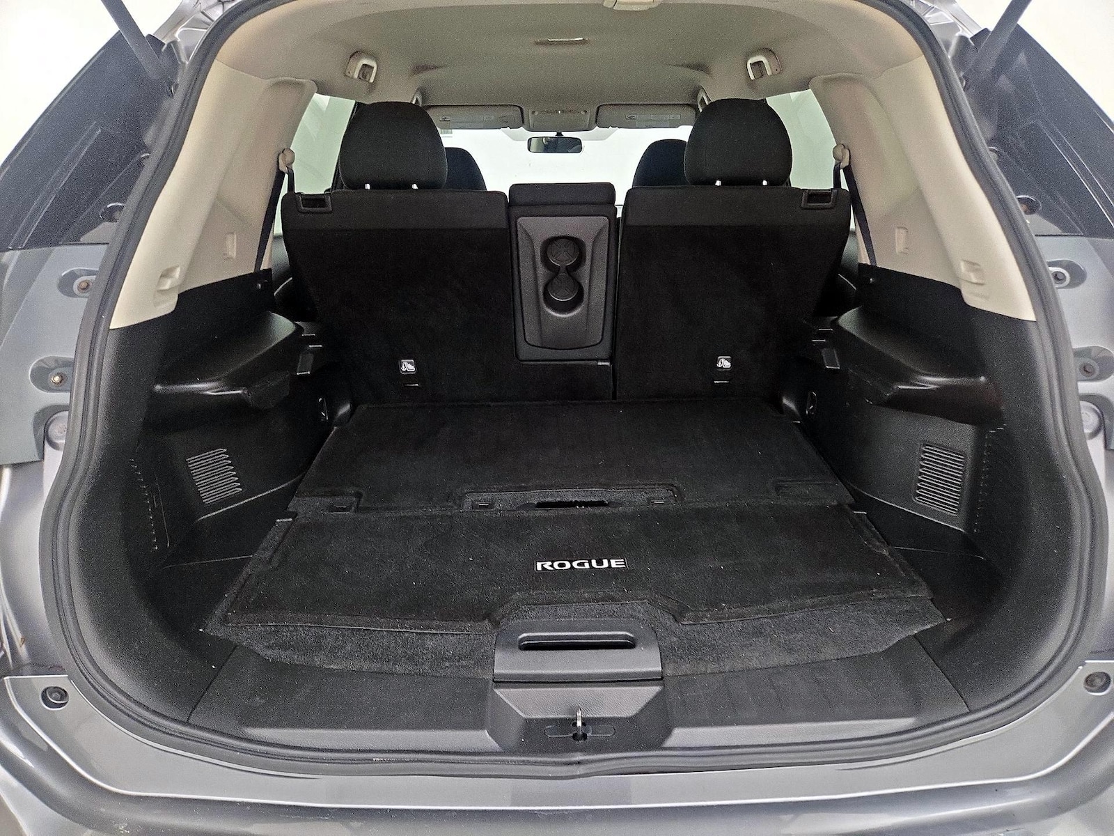 2016 Nissan Rogue S - Photo 21