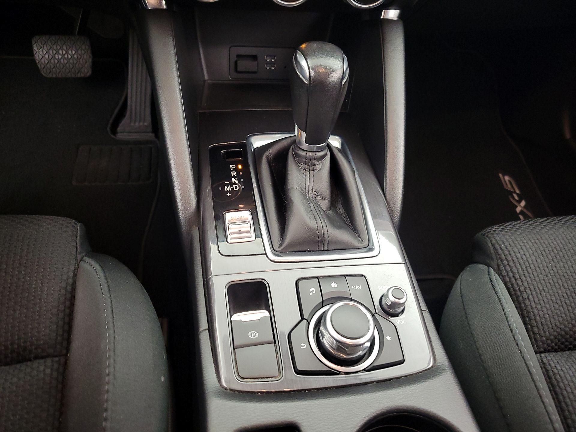 Thumbnail: 2016 Mazda CX-5 - 17
