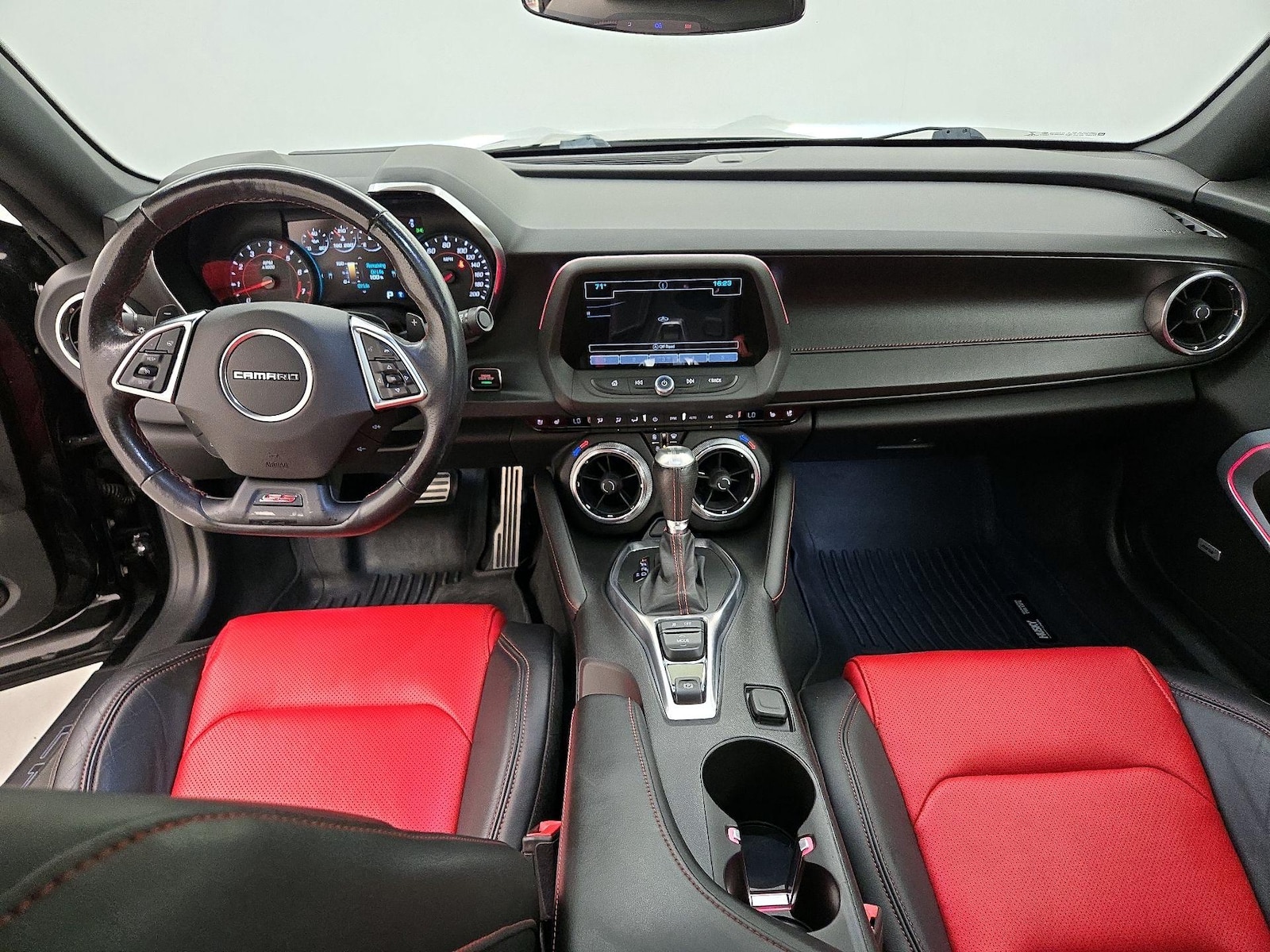 Photo 10