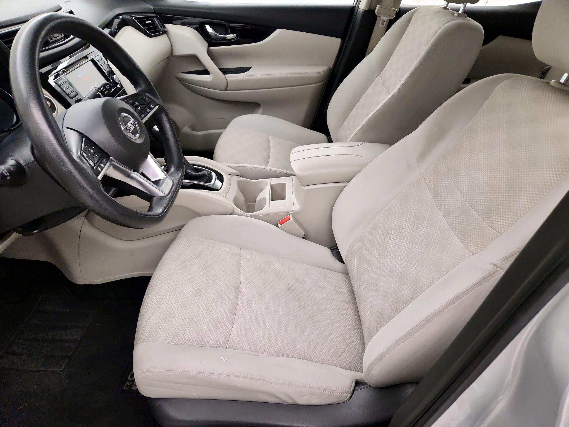 Thumbnail: 2019 Nissan Rogue Sport - 11