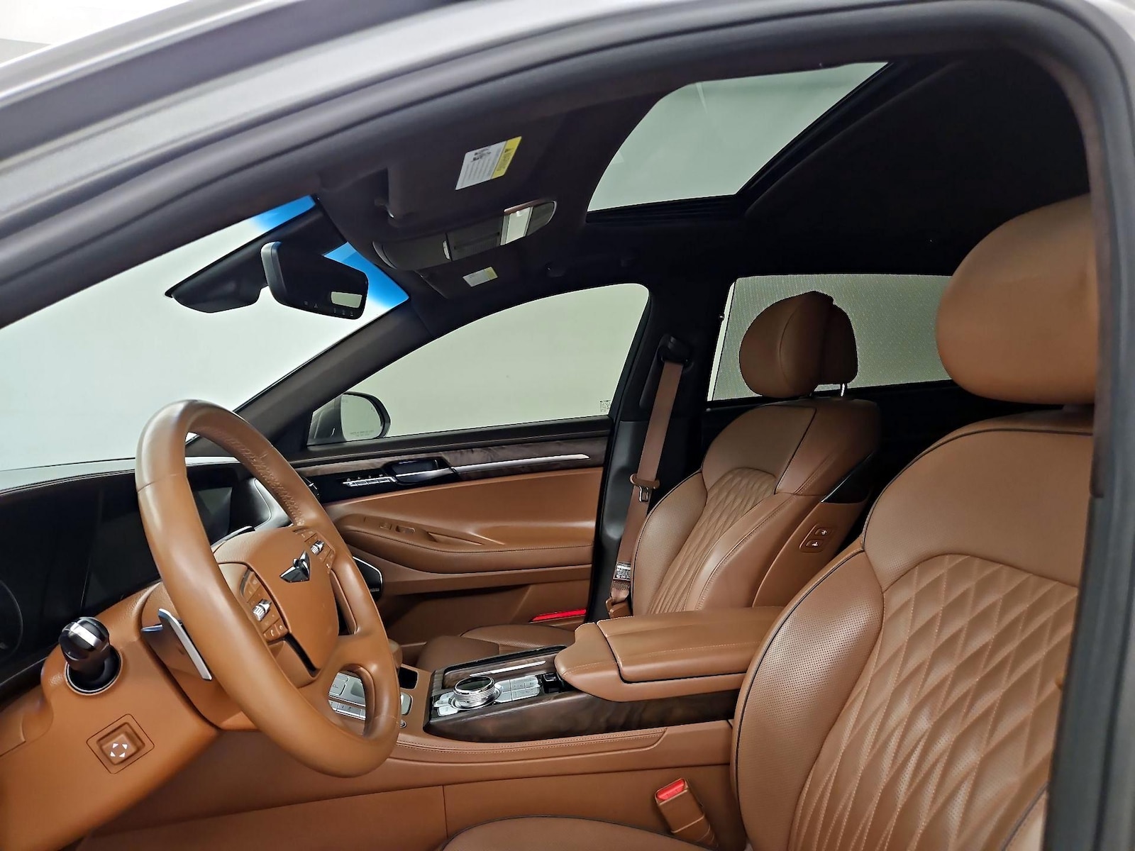 Sunroof(s) & Overhead Airbags