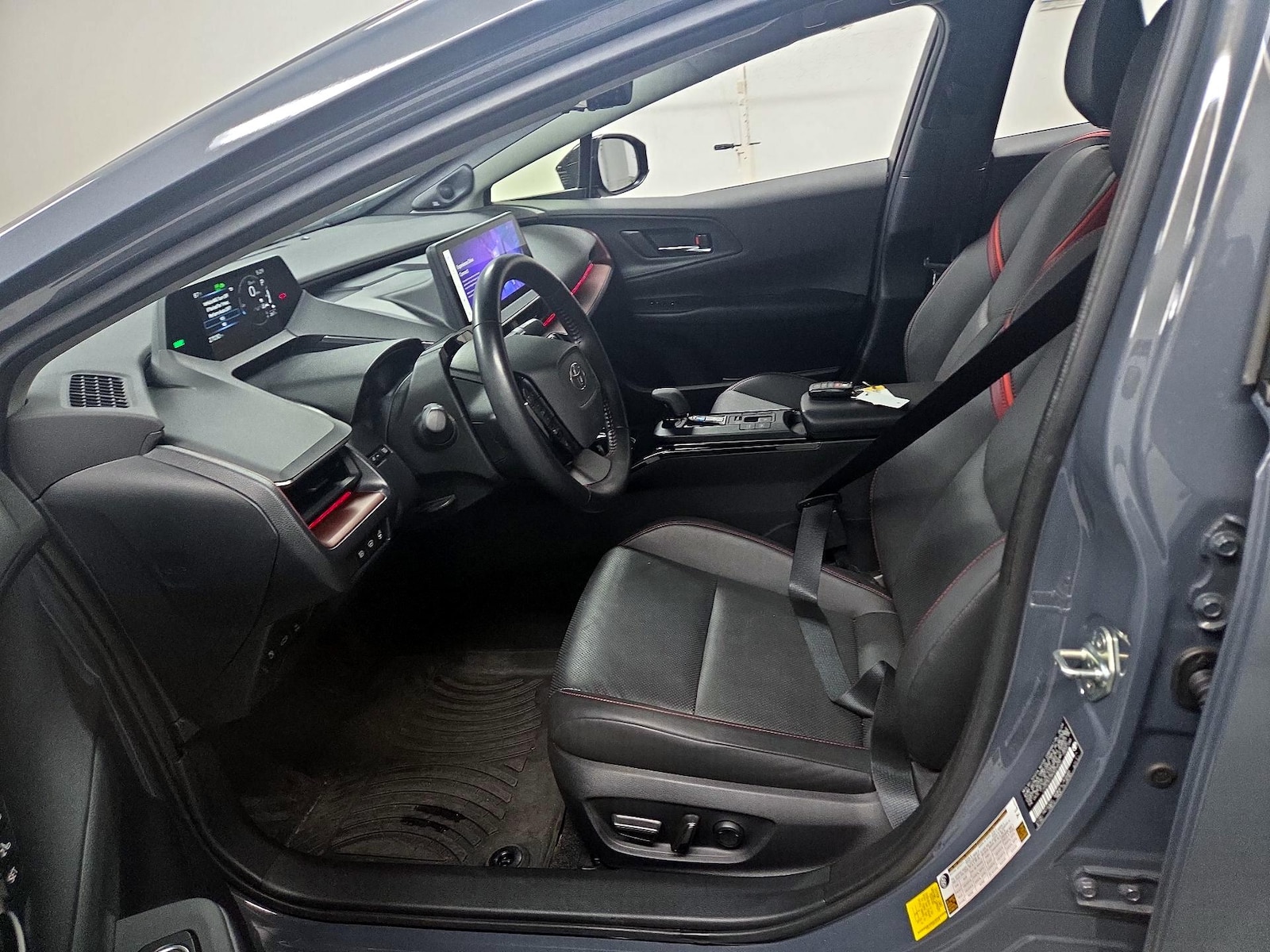 2024 Toyota Prius Prime XSE Premium - Photo 10