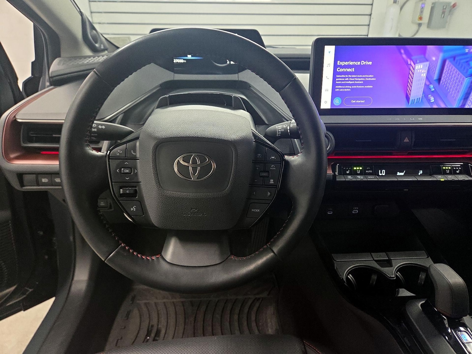 2024 Toyota Prius Prime XSE Premium - Photo 9