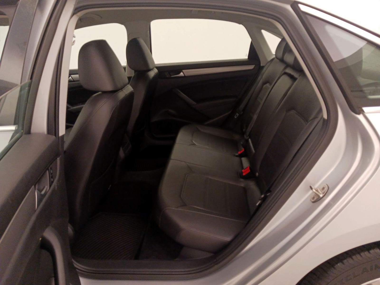 2015 Volkswagen Passat Limited Edition - Photo 20
