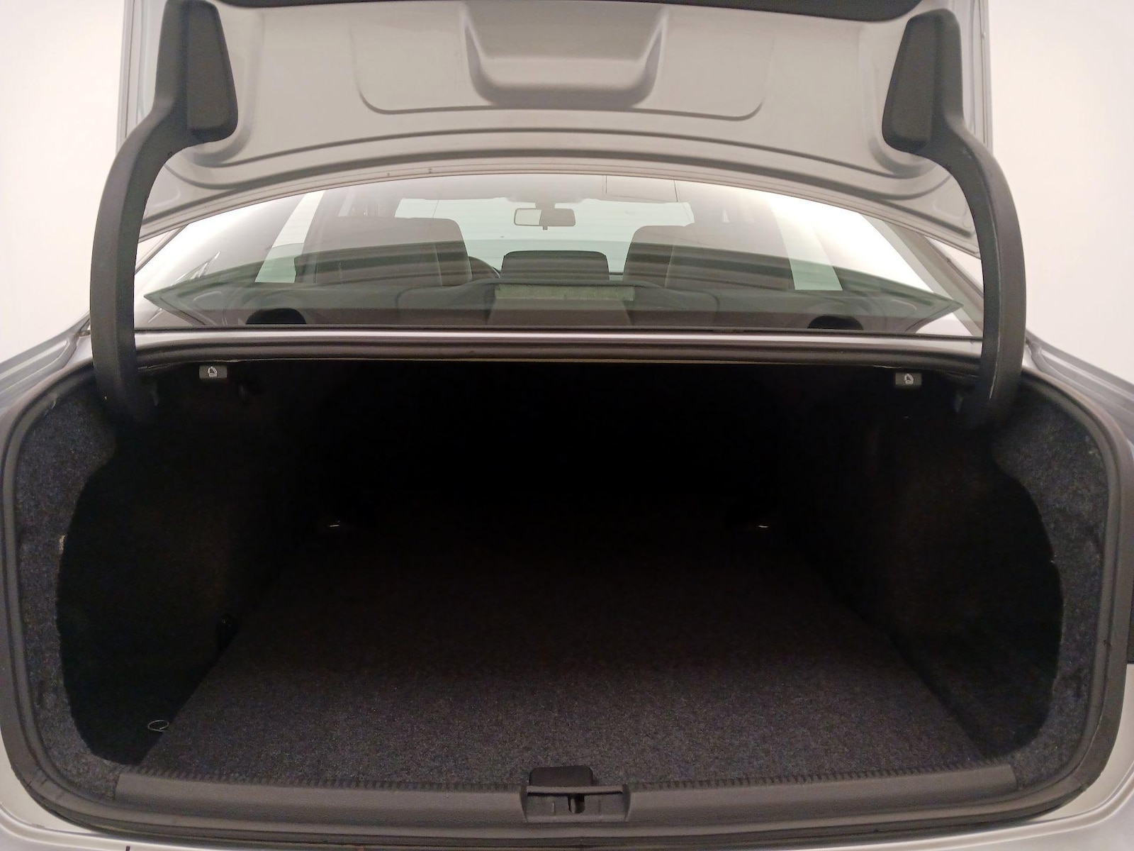 2015 Volkswagen Passat Limited Edition - Photo 21