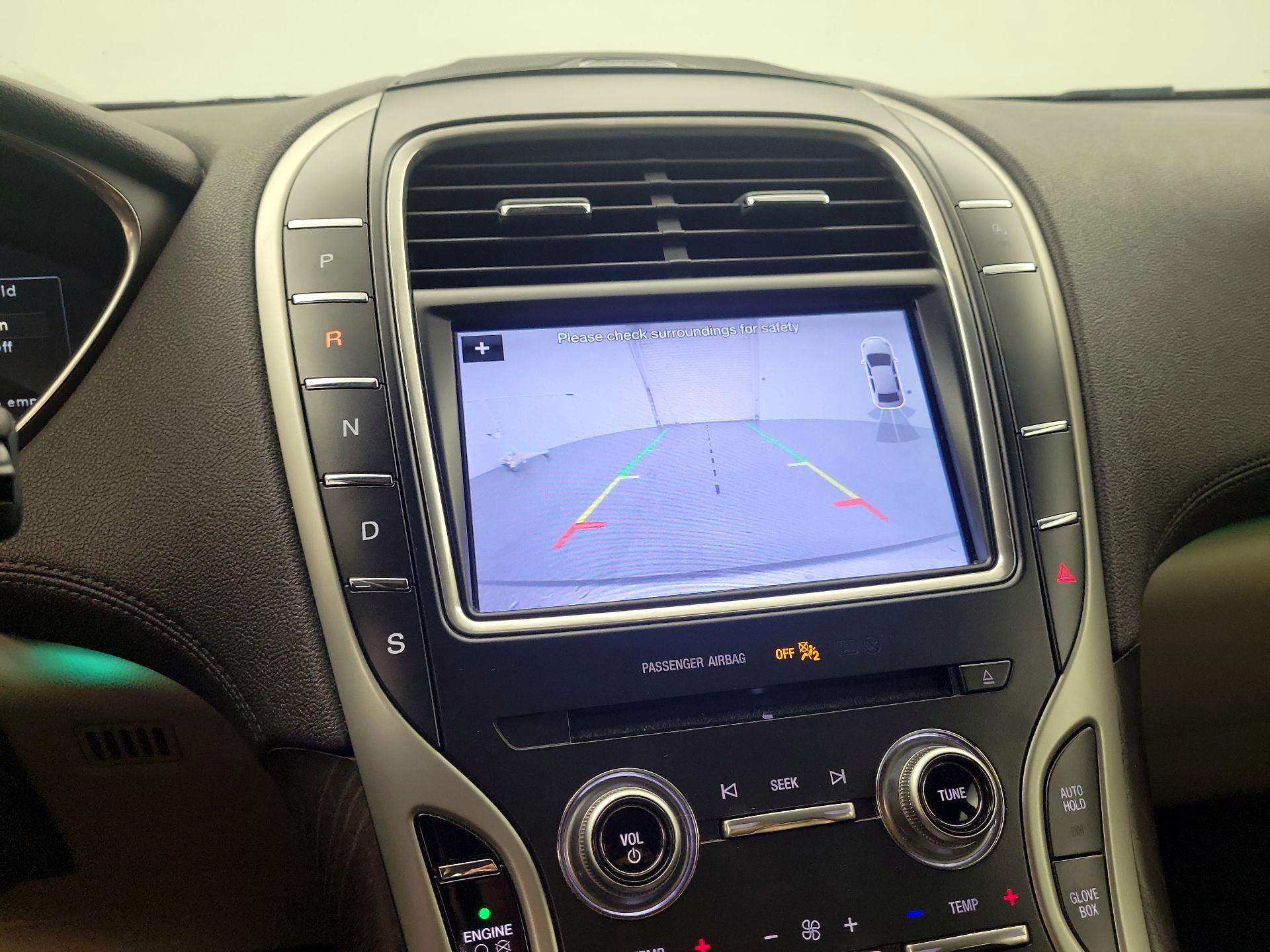 Thumbnail: 2019 Lincoln Nautilus - 14