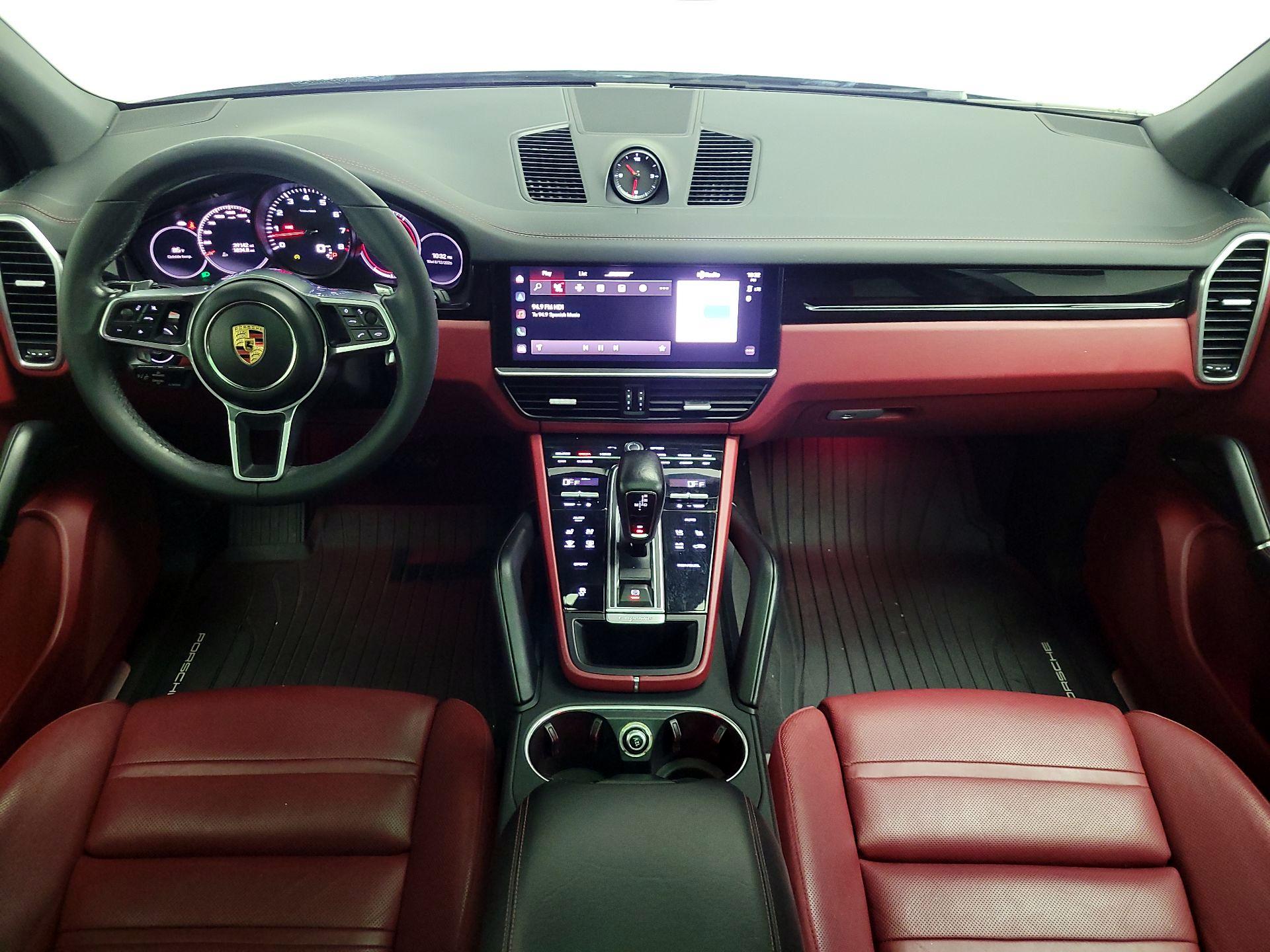 Thumbnail: 2023 Porsche Cayenne - 9