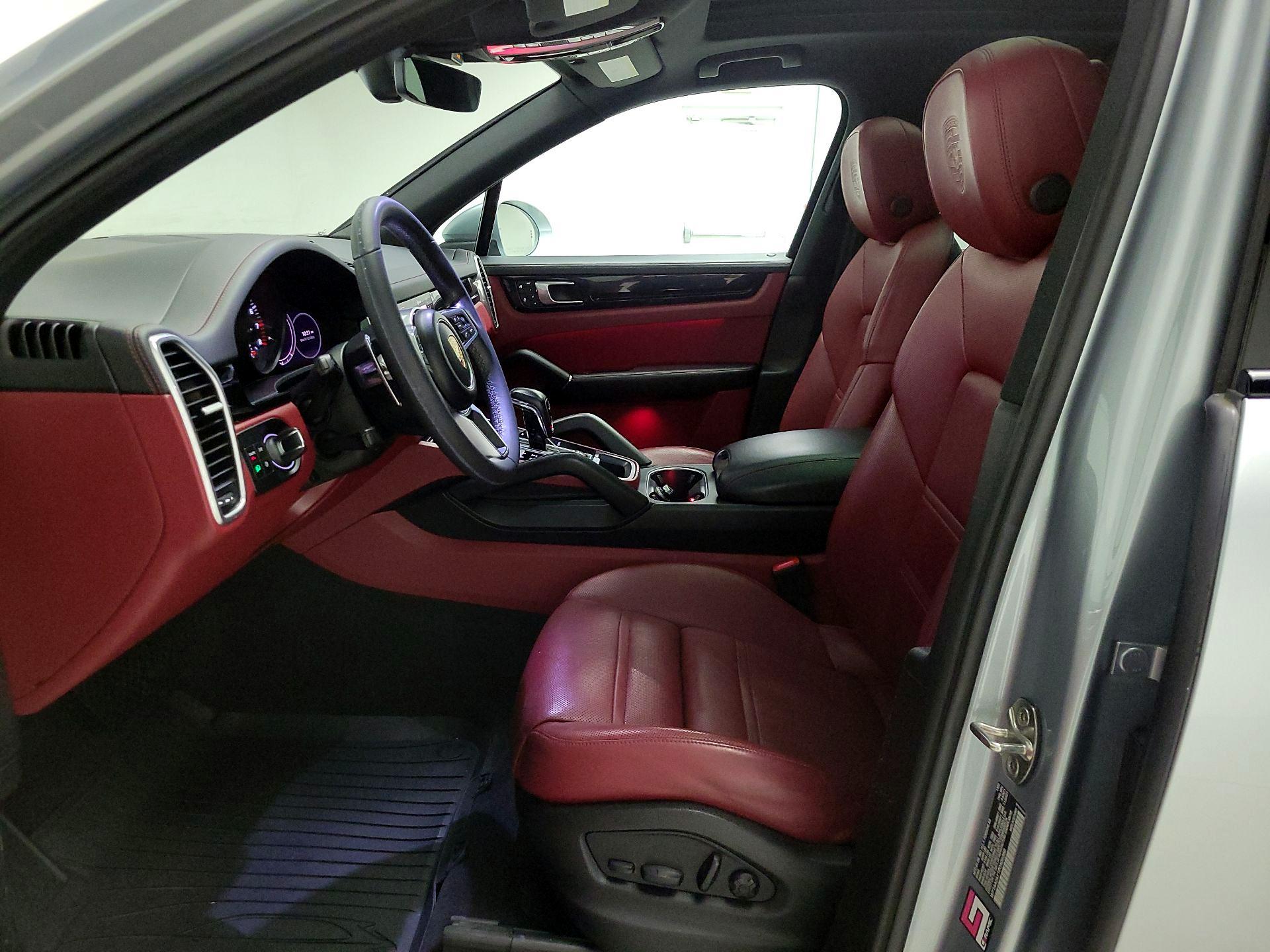Thumbnail: 2023 Porsche Cayenne - 11