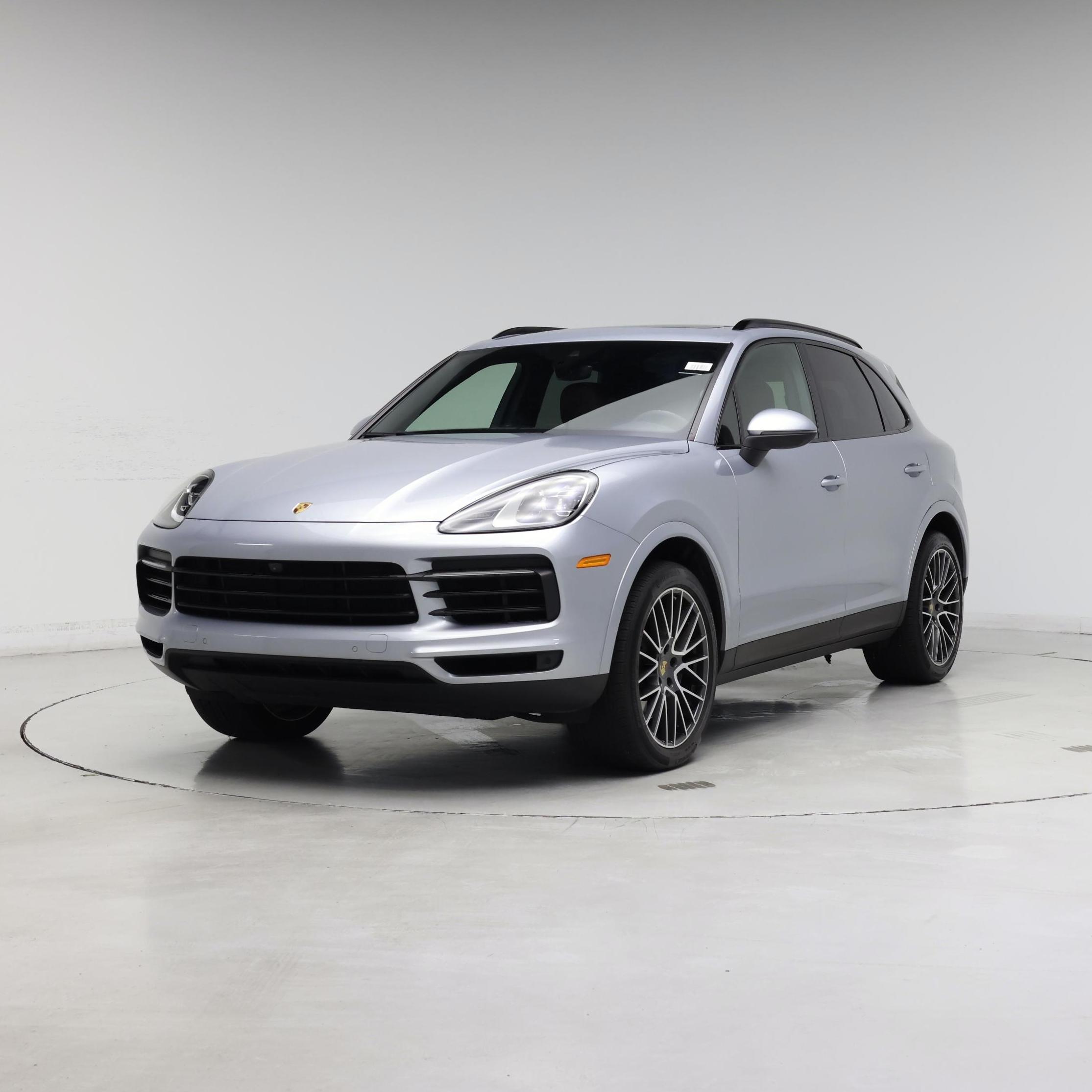 Thumbnail: 2023 Porsche Cayenne - 4