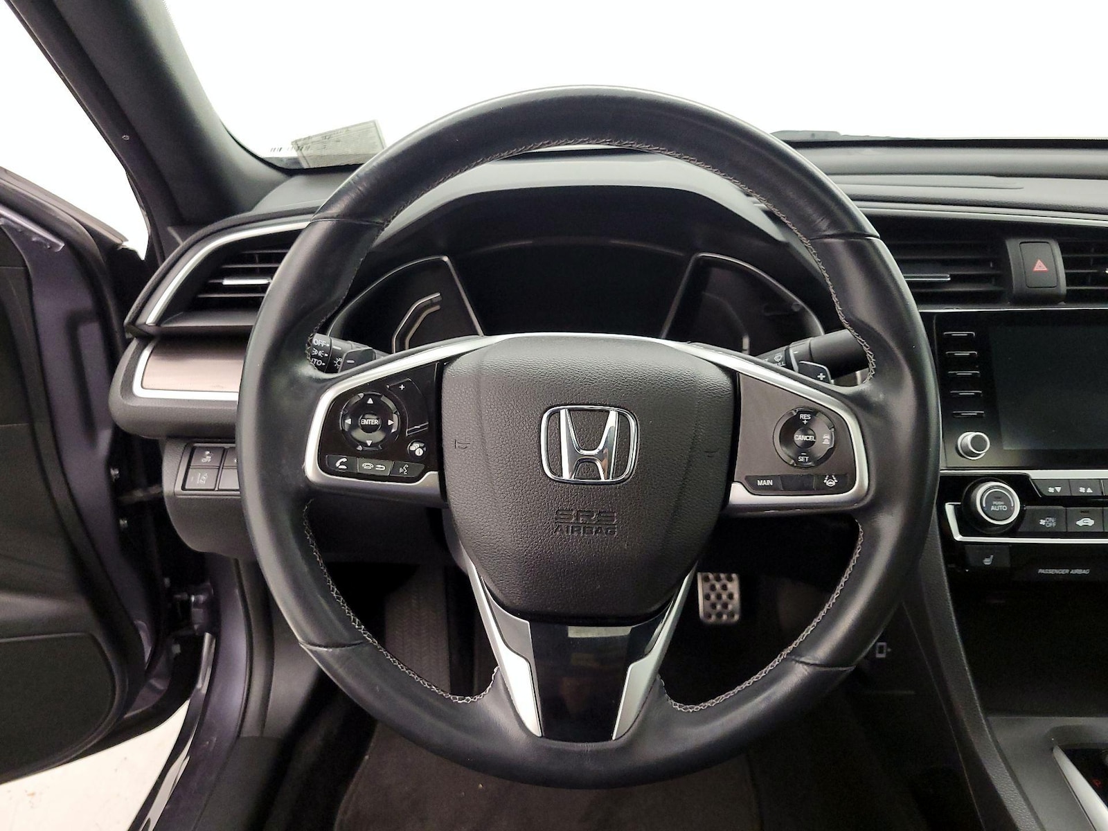 2019 Honda Civic Touring - Photo 11