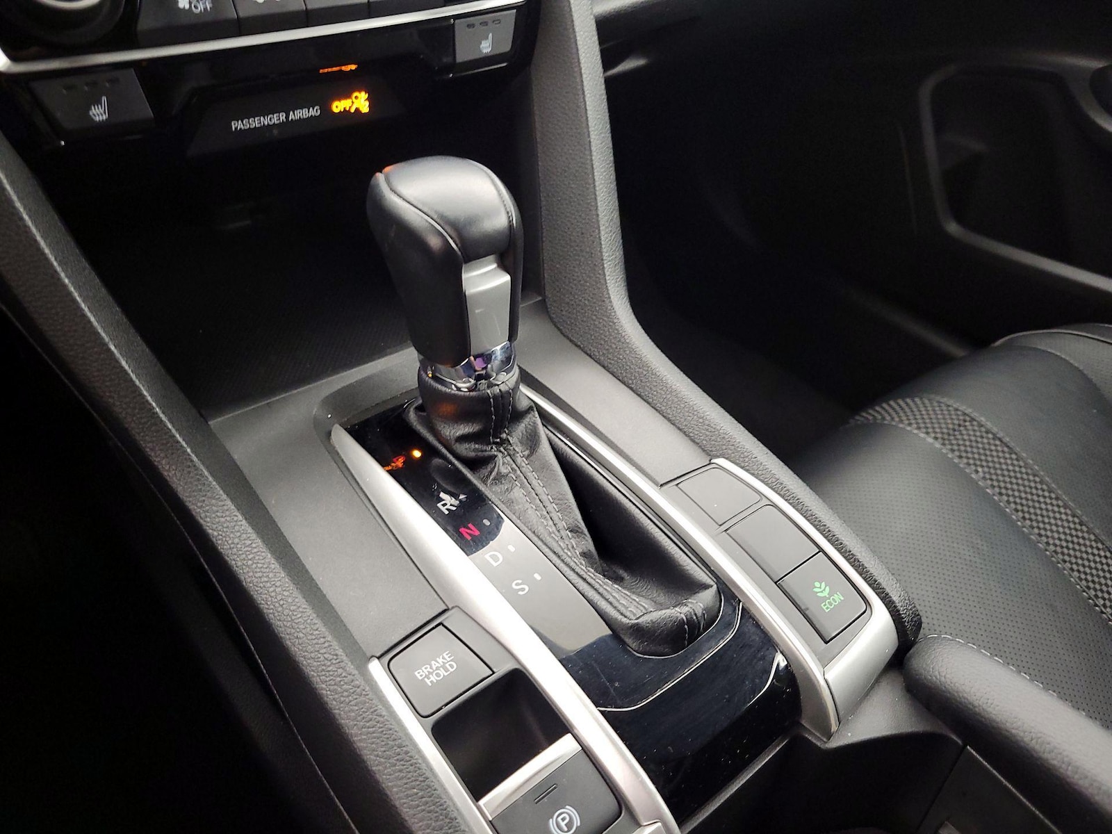 2019 Honda Civic Touring - Photo 19