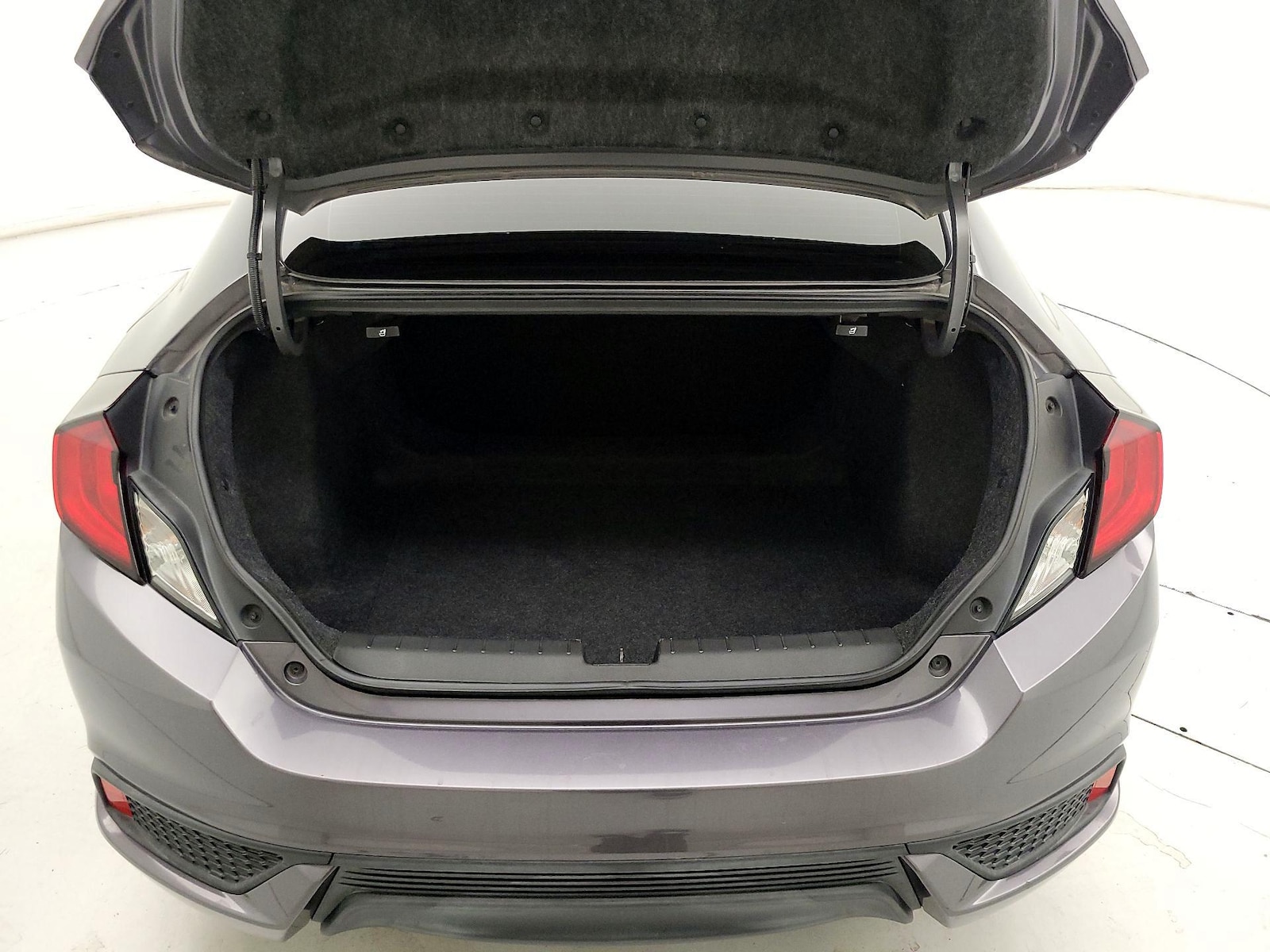 2019 Honda Civic Touring - Photo 22