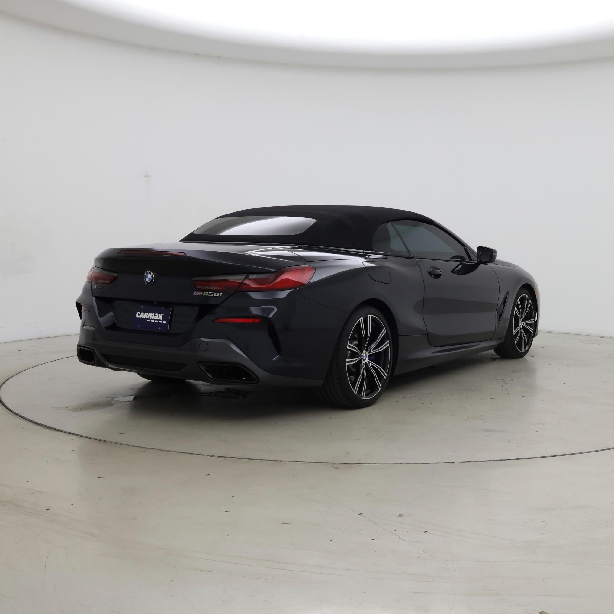 Thumbnail: 2019 BMW 8 Series - 8