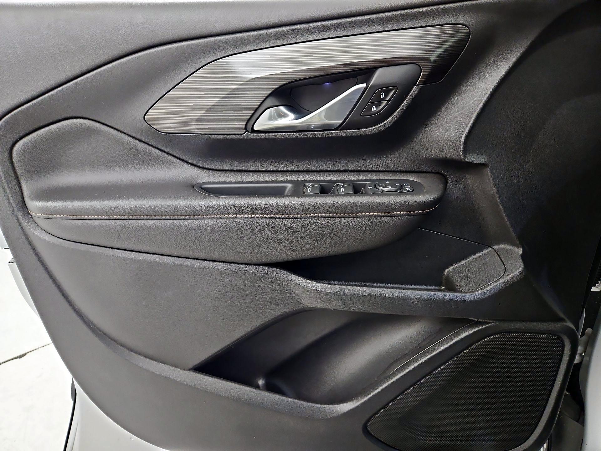 Thumbnail: 2020 GMC Terrain - 12
