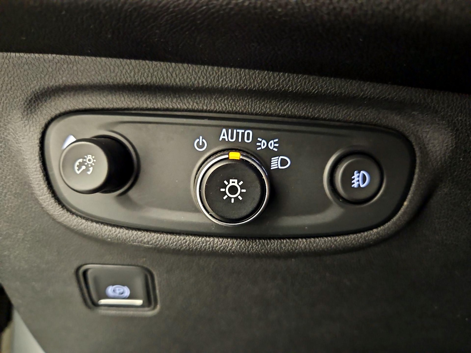 2020 GMC Terrain SLT - Photo 14