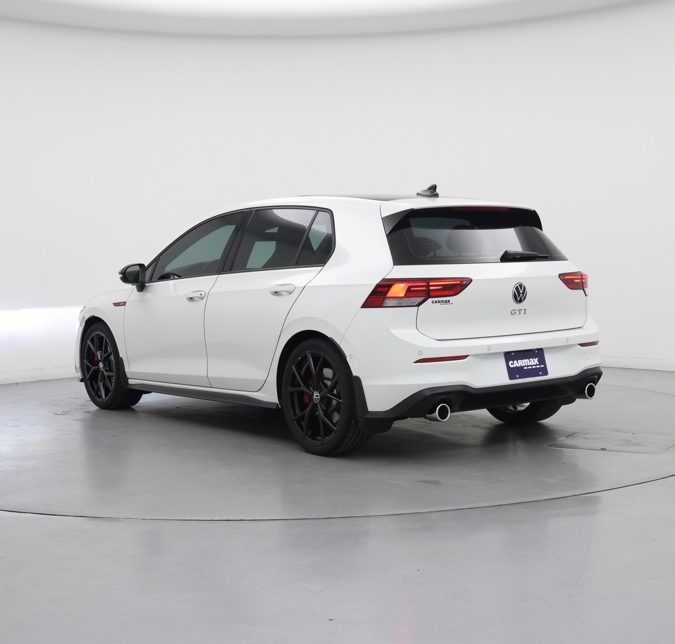 Thumbnail: 2024 Volkswagen Golf - 2