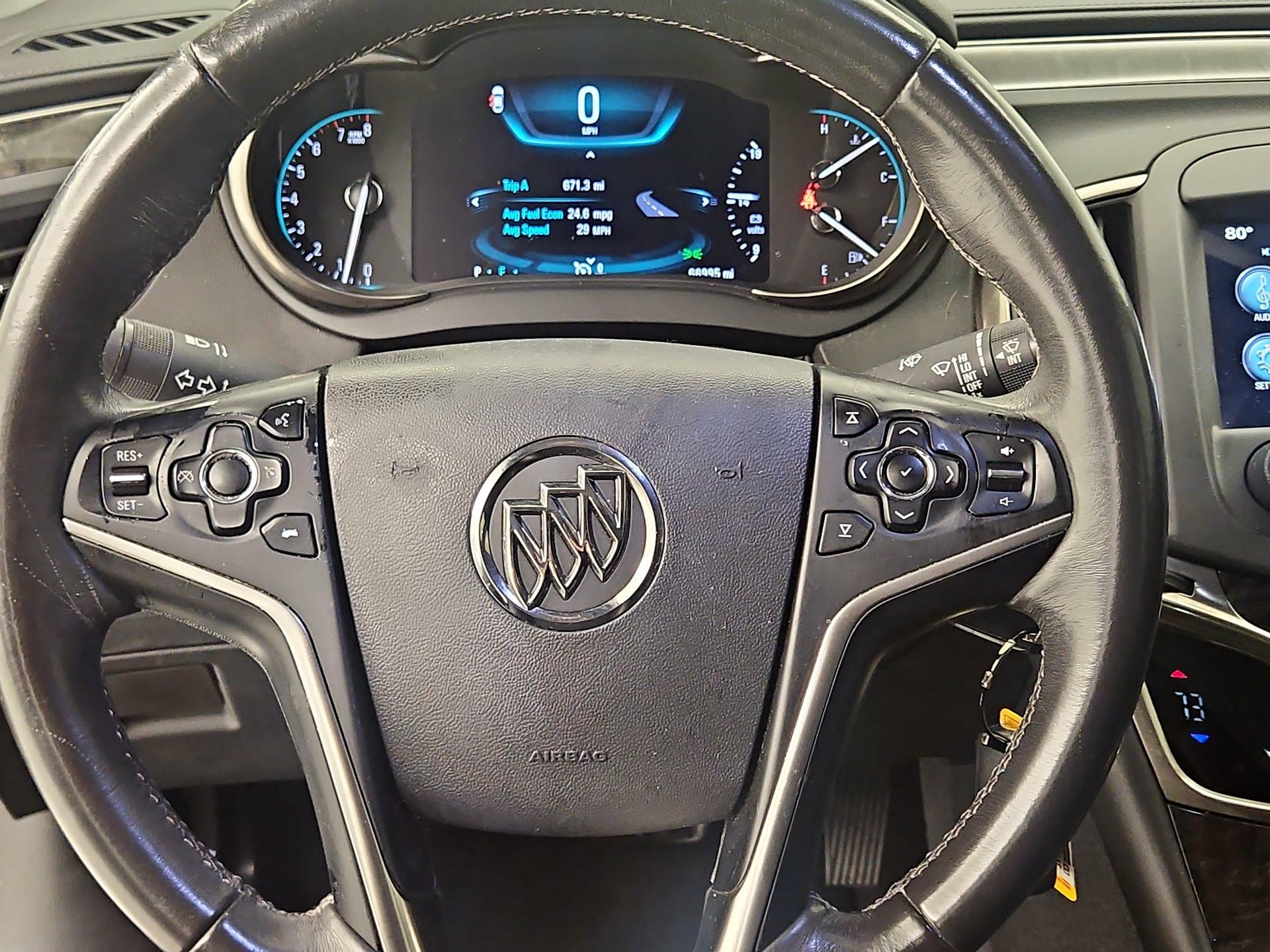 Thumbnail: 2016 Buick LaCrosse - 10