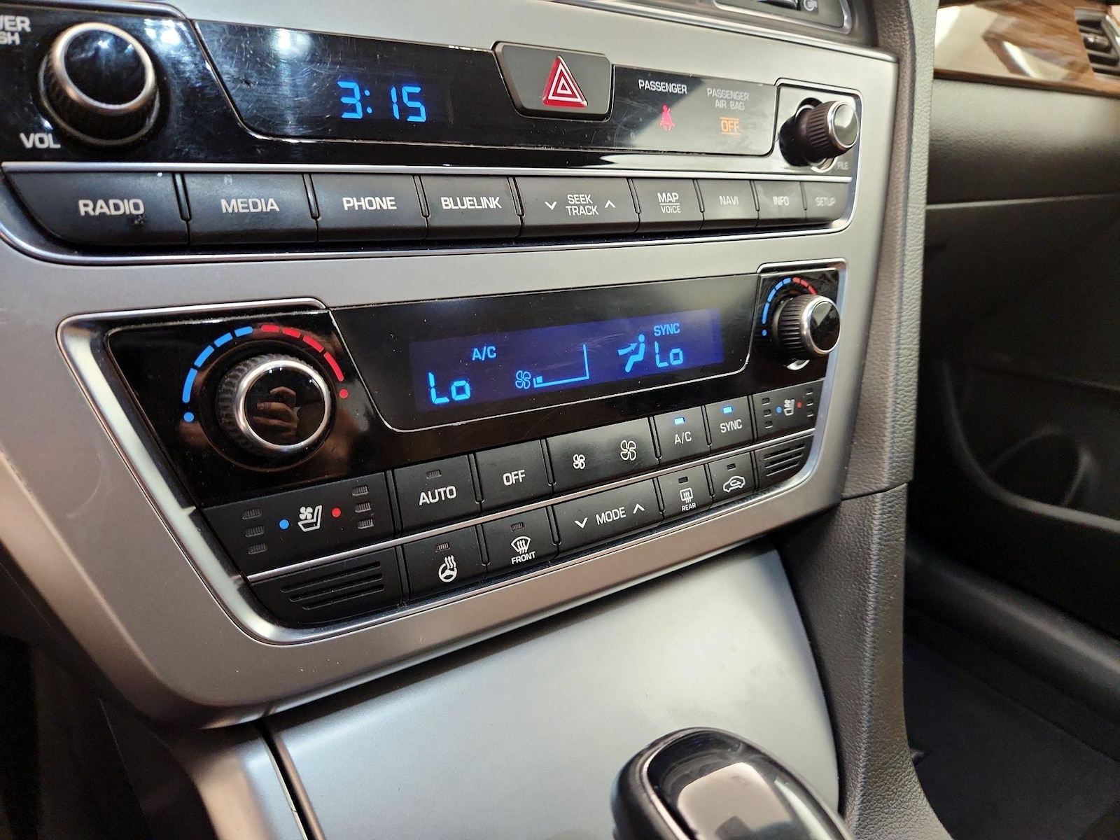 2015 Hyundai Sonata Limited - Photo 17