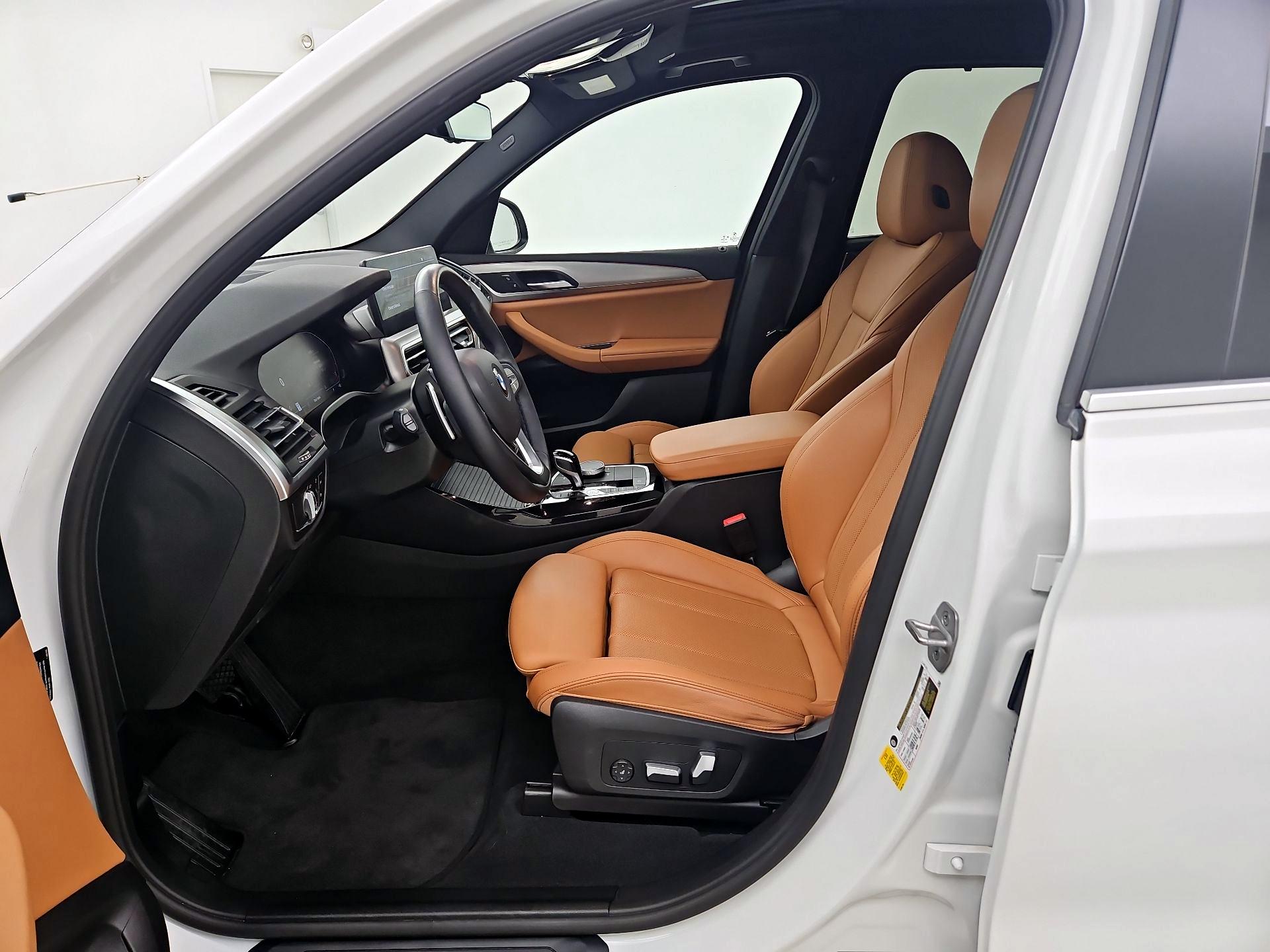 Thumbnail: 2022 BMW X3 - 11