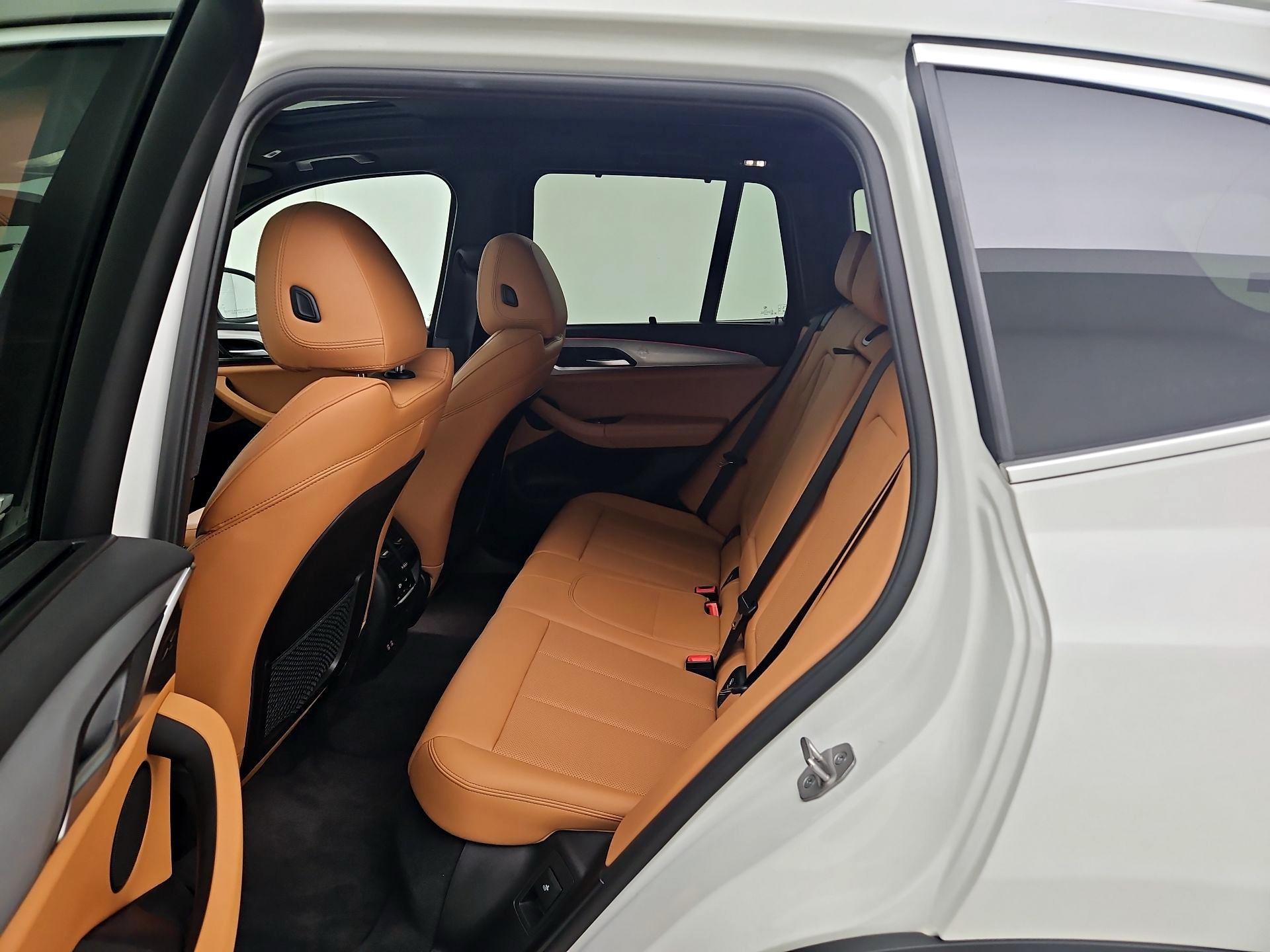 Thumbnail: 2022 BMW X3 - 16
