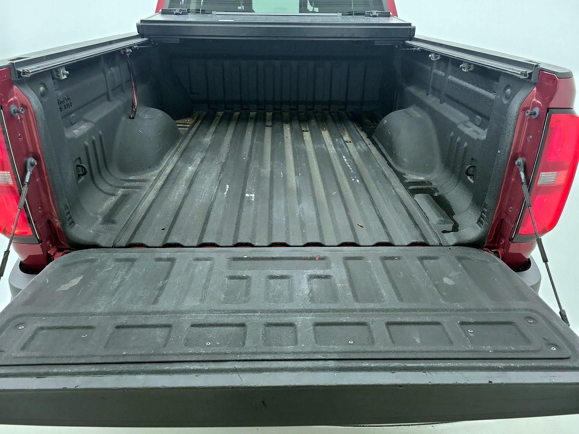 Thumbnail: 2018 Chevrolet Colorado - 20