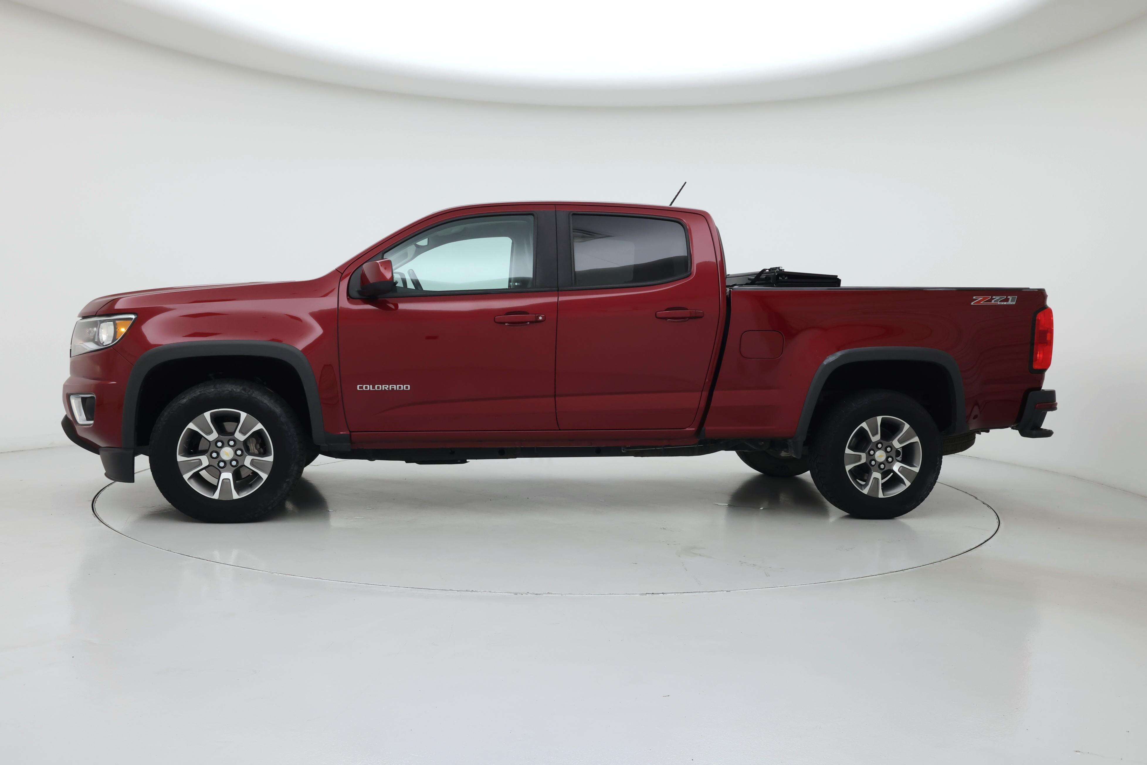 Thumbnail: 2018 Chevrolet Colorado - 3