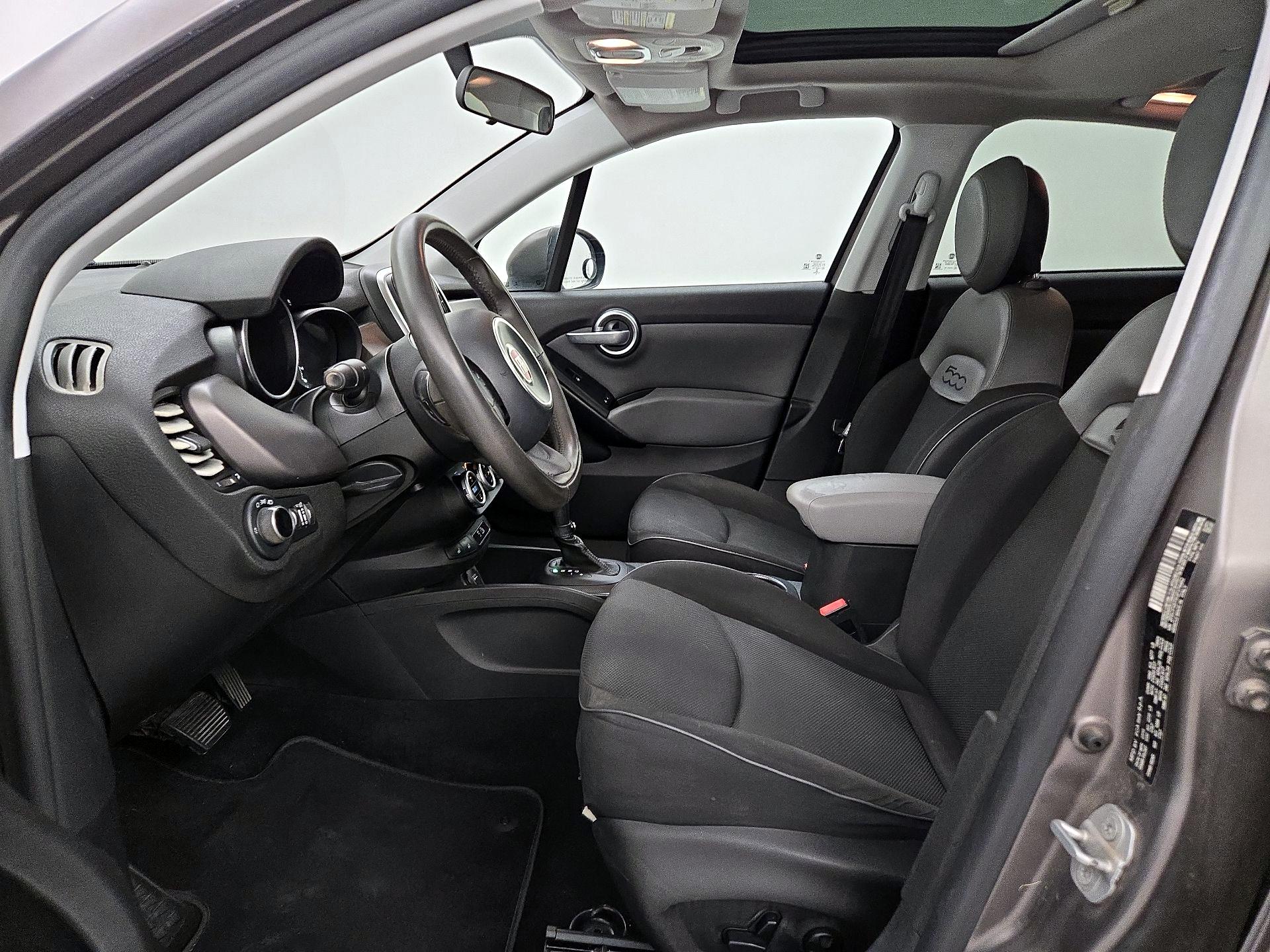 Thumbnail: 2016 Fiat 500X - 11