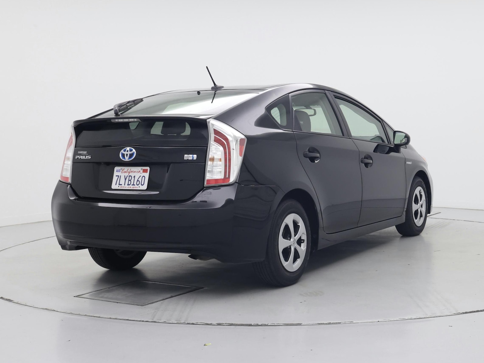 2015 Toyota Prius Four - Photo 9
