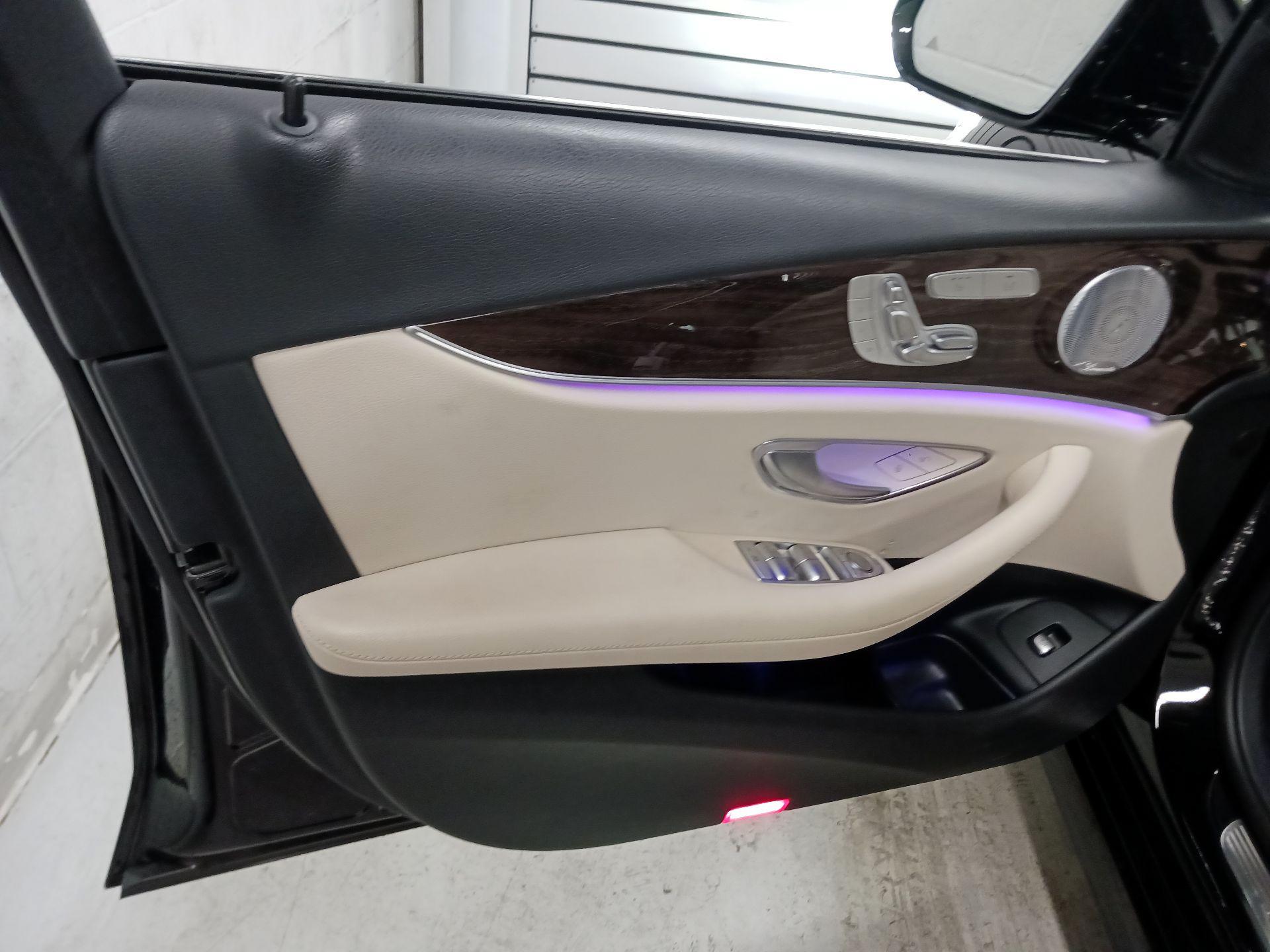 Thumbnail: 2020 Mercedes-Benz E-Class - 10