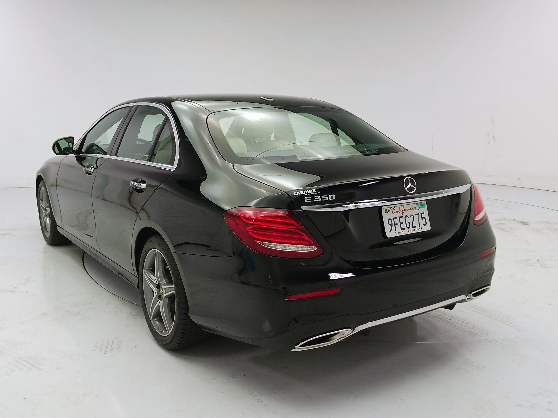 Thumbnail: 2020 Mercedes-Benz E-Class - 7