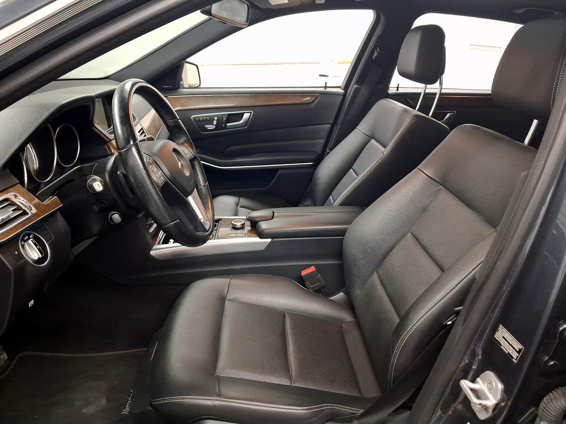 Thumbnail: 2016 Mercedes-Benz E-Class - 9