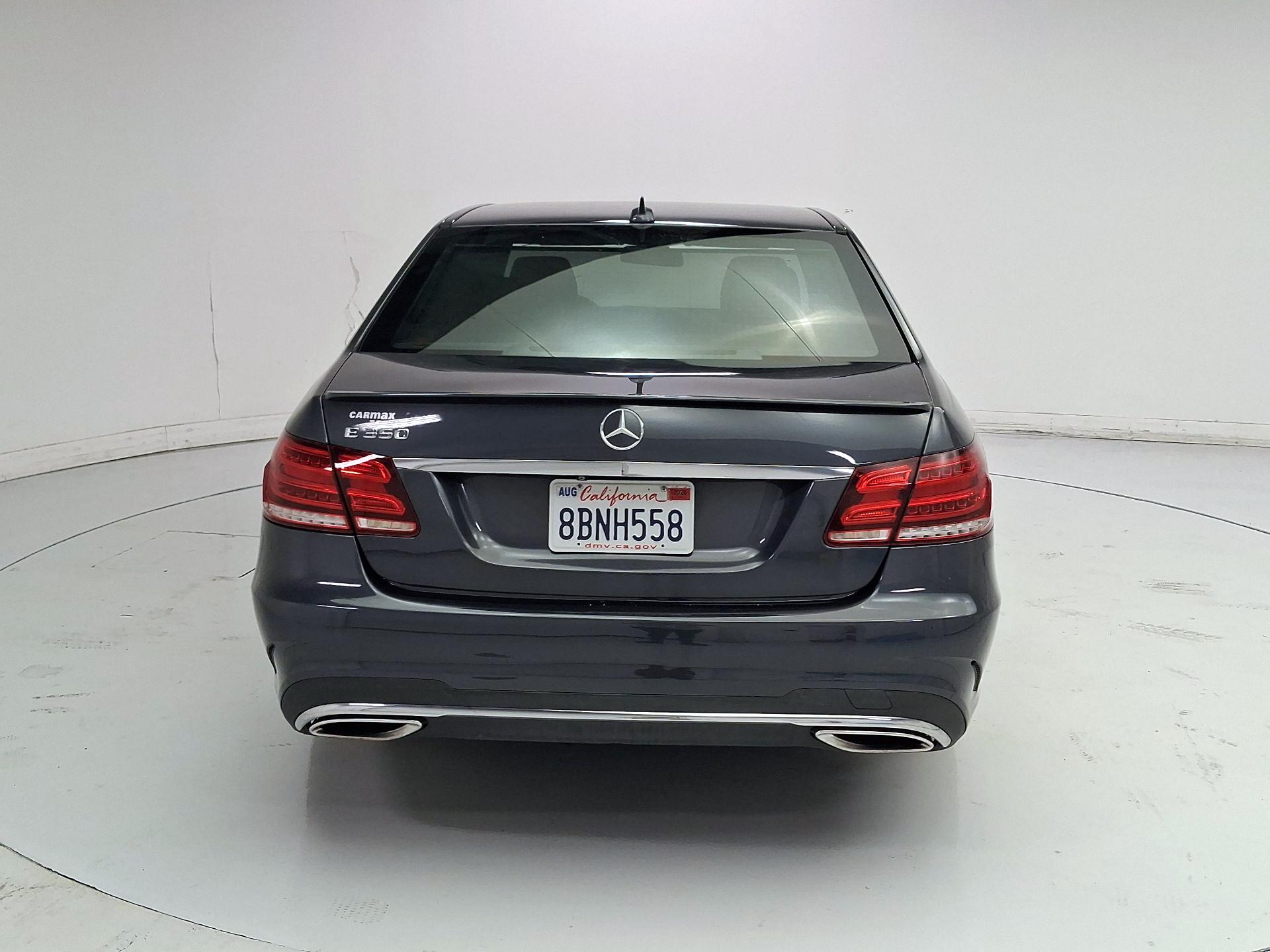 Thumbnail: 2016 Mercedes-Benz E-Class - 6
