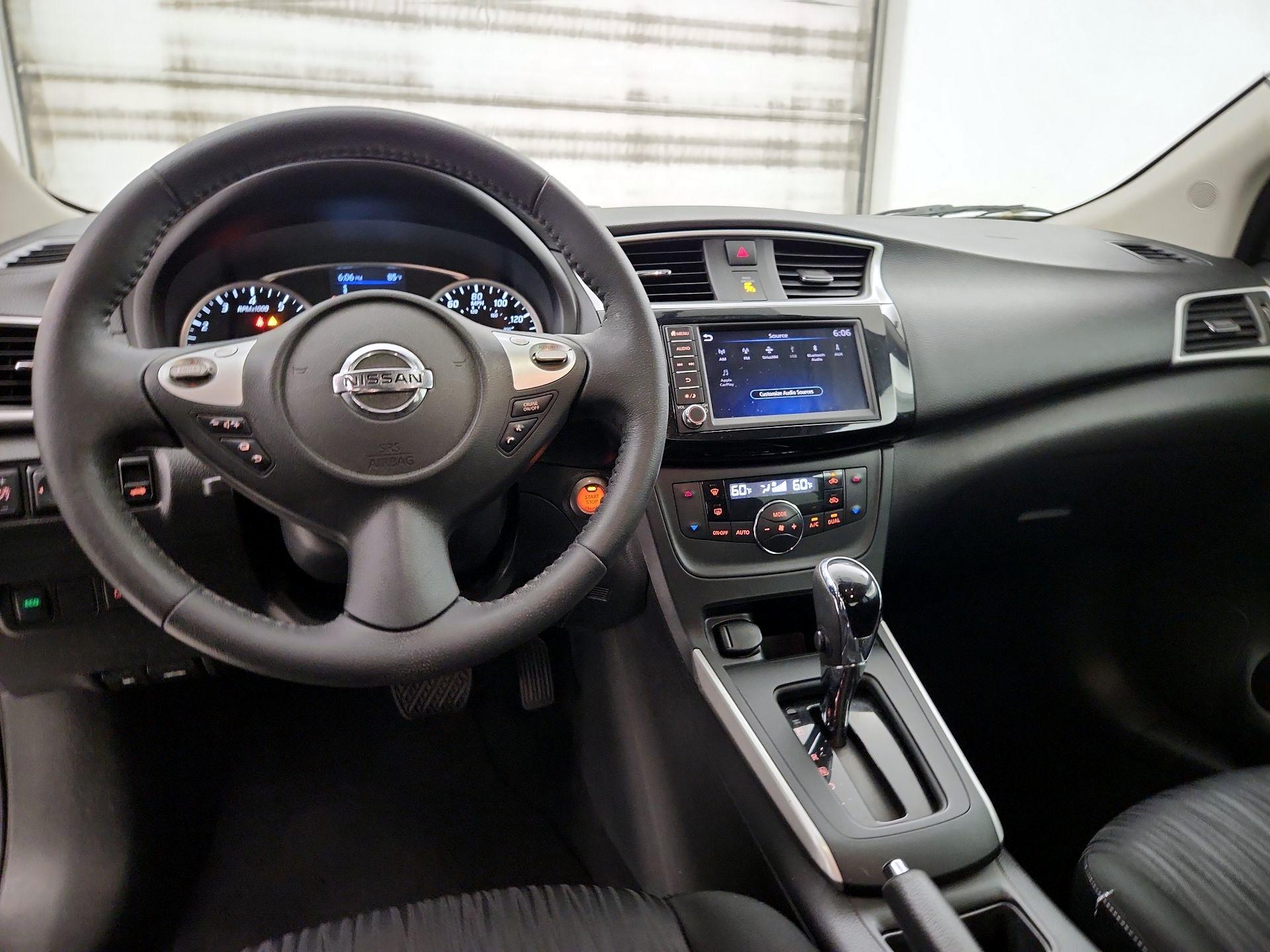 Thumbnail: 2019 Nissan Sentra - 9