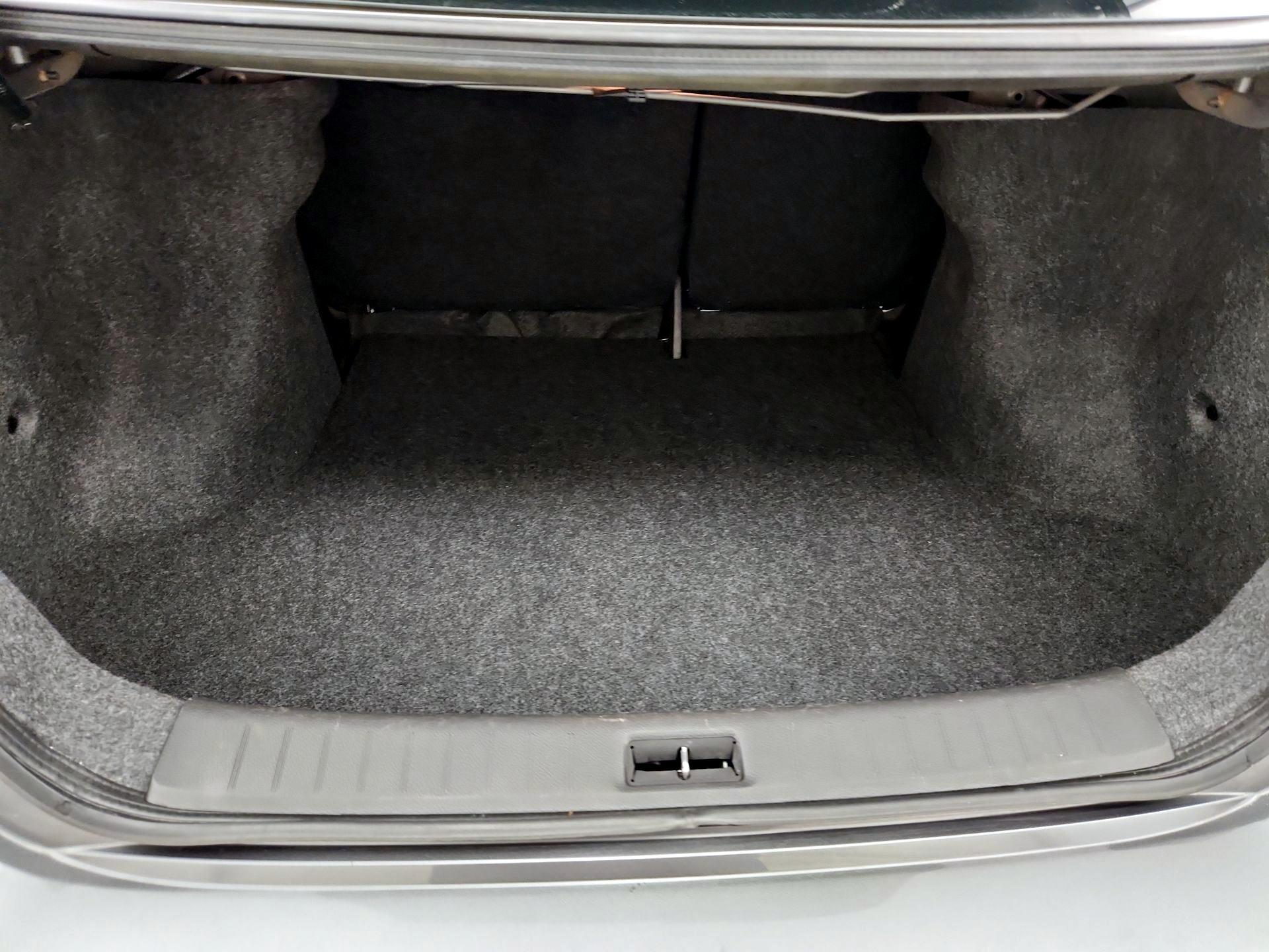 Thumbnail: 2019 Nissan Sentra - 19