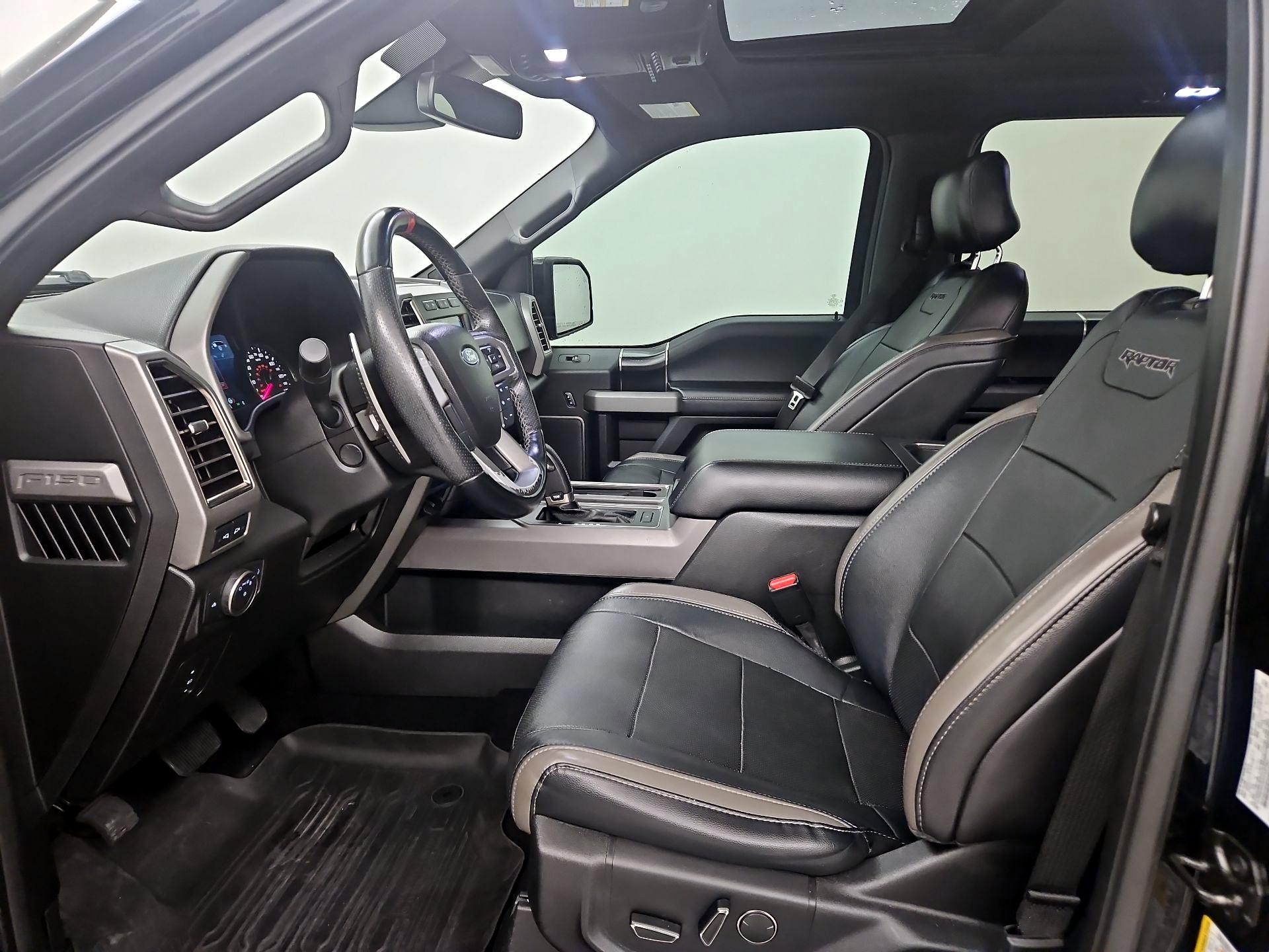 Thumbnail: 2017 Ford F-150 - 11
