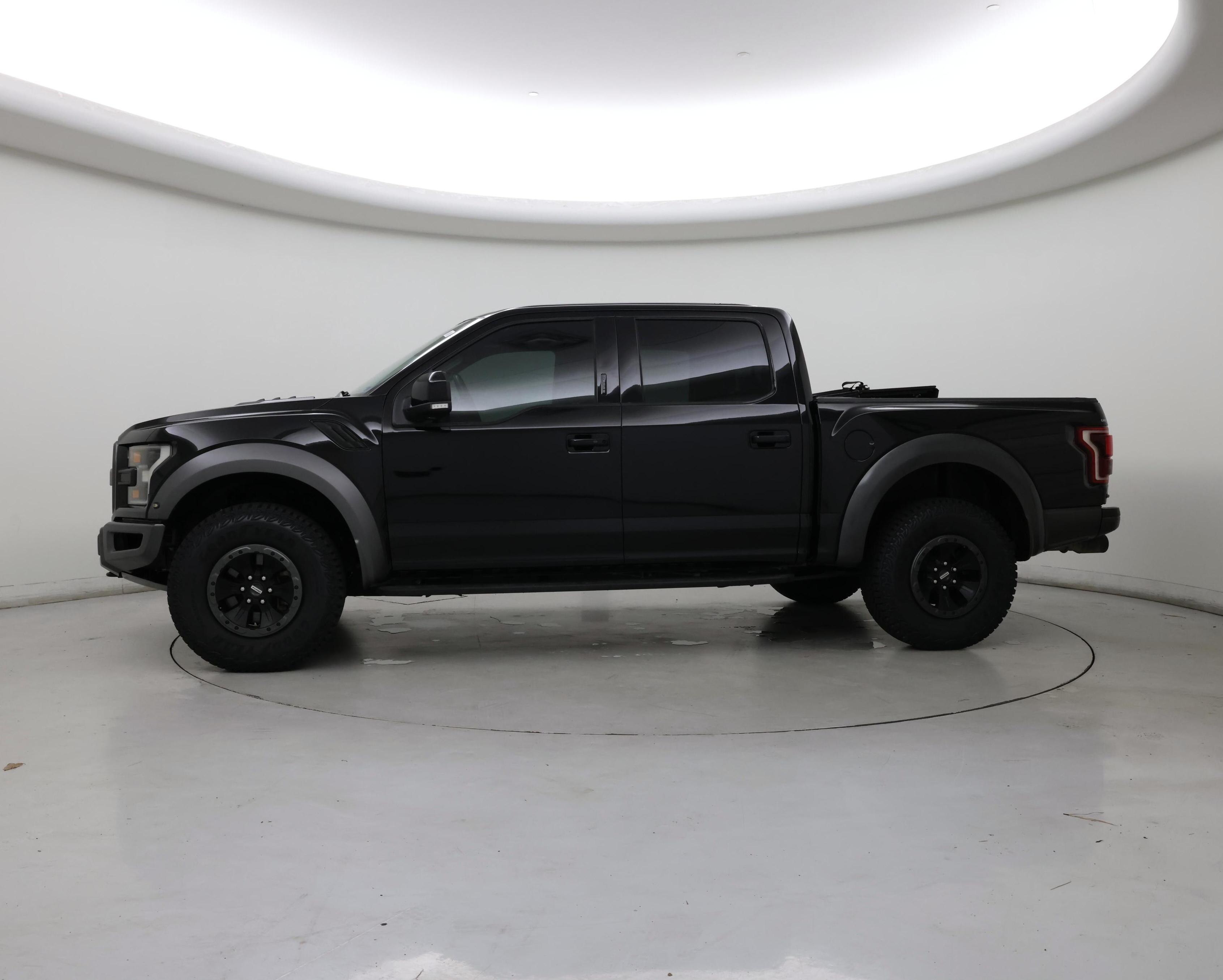 Thumbnail: 2017 Ford F-150 - 3