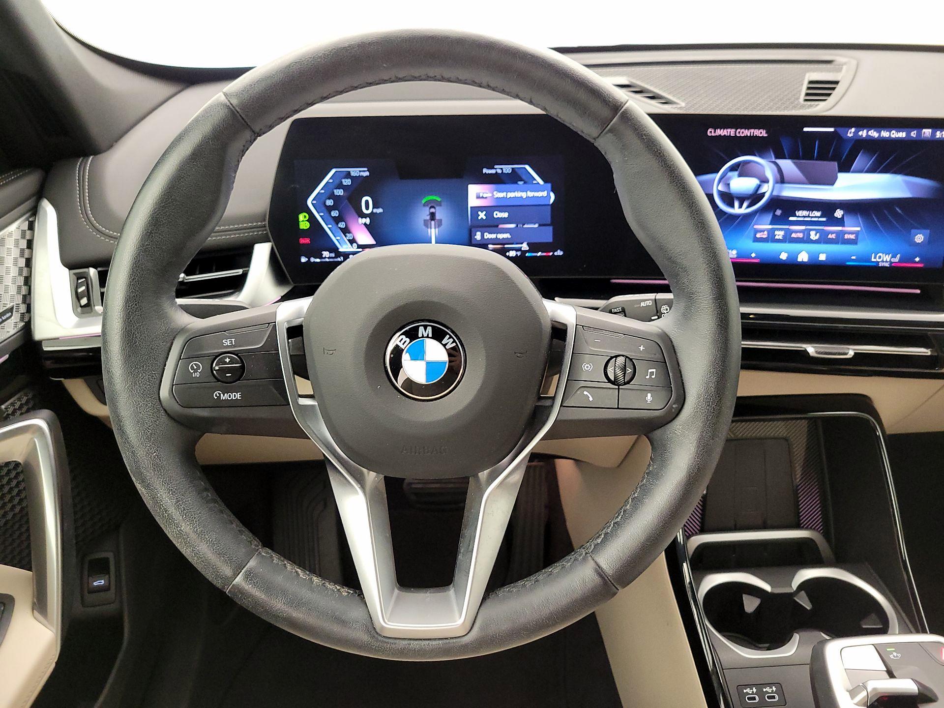 Thumbnail: 2024 BMW X1 - 10