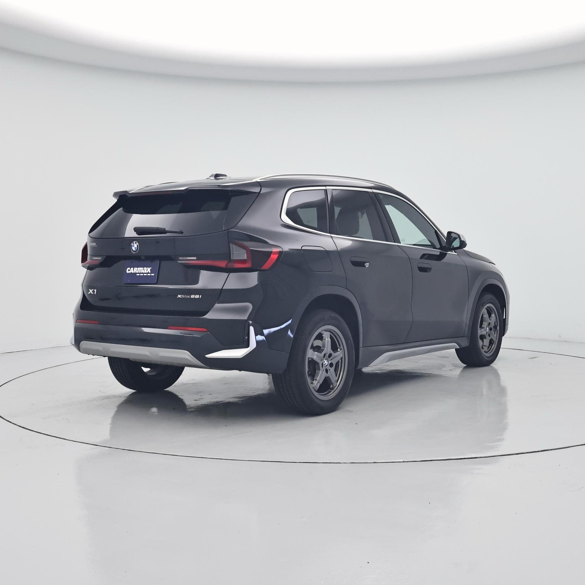 Thumbnail: 2024 BMW X1 - 8