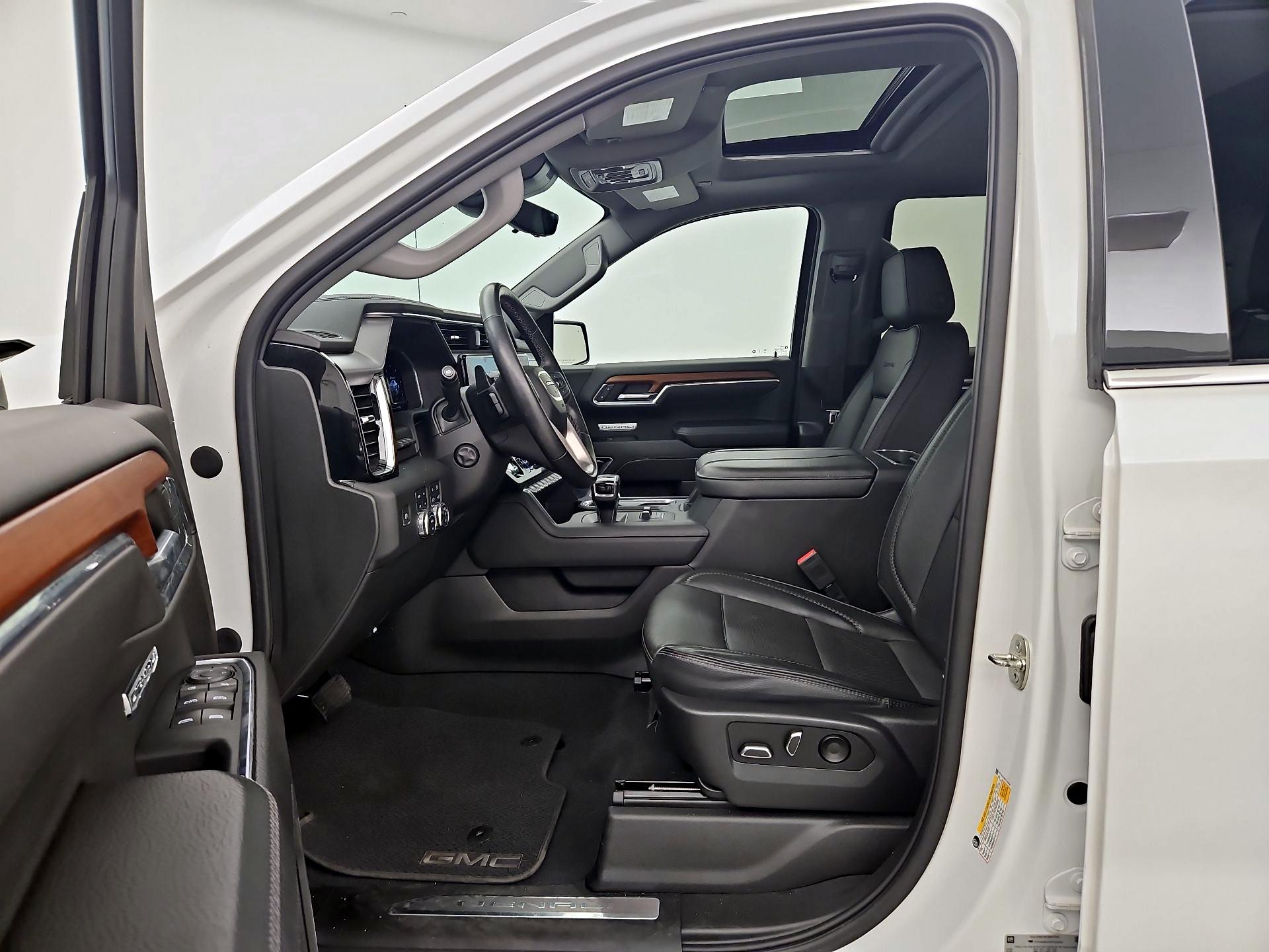 Thumbnail: 2023 GMC Sierra 1500 - 11