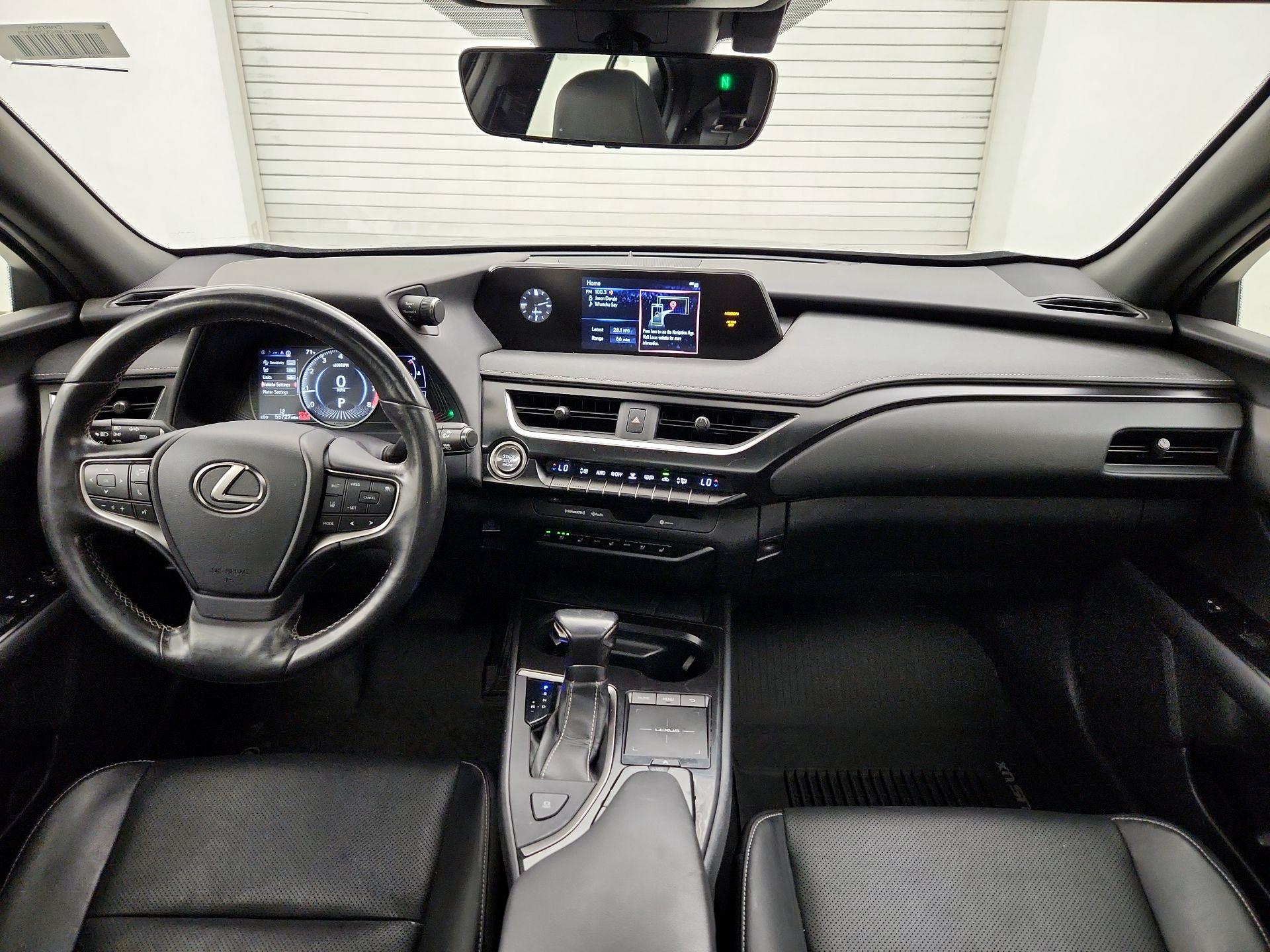 Thumbnail: 2019 Lexus UX - 9