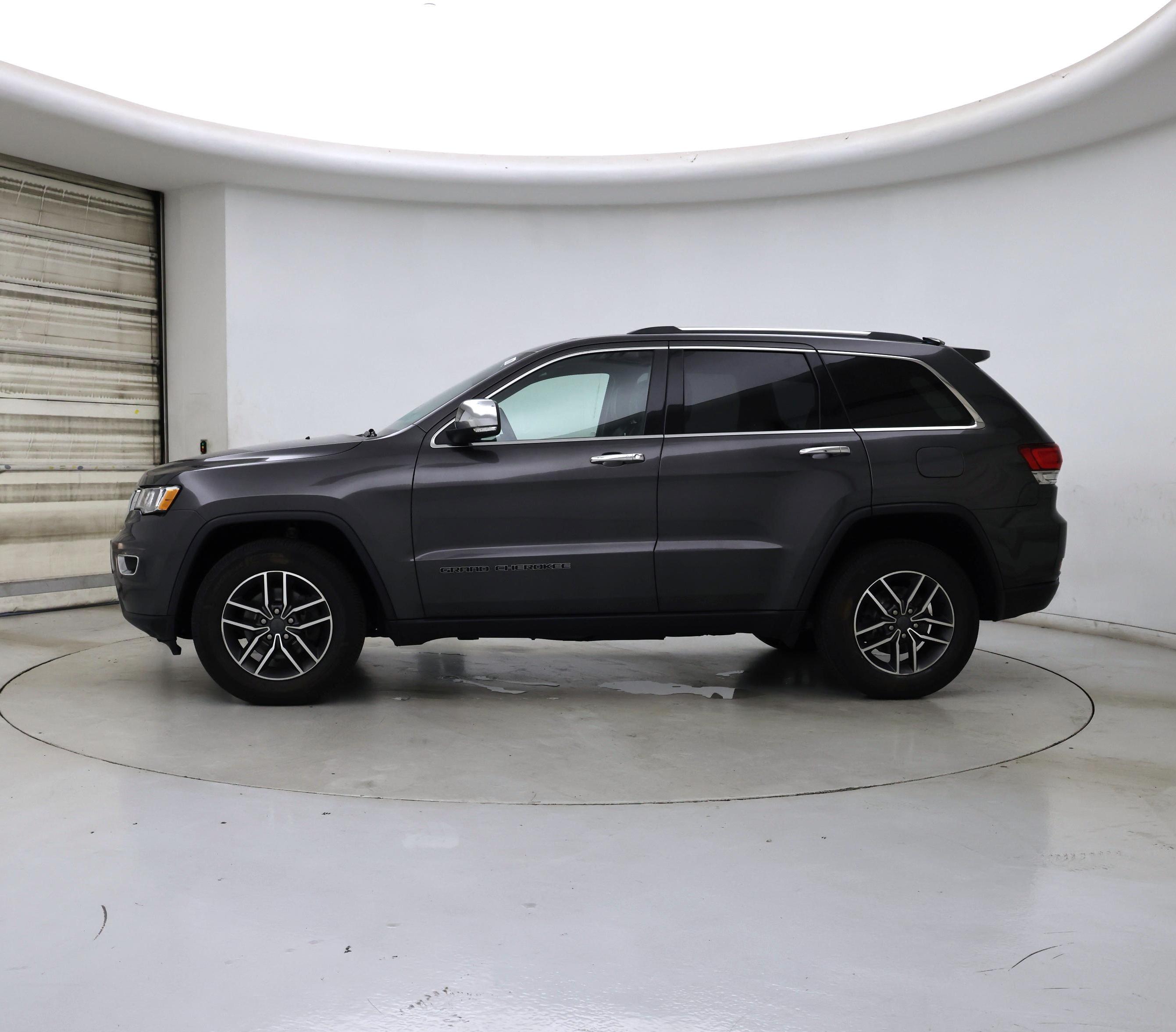 Thumbnail: 2020 Jeep Grand Cherokee - 3