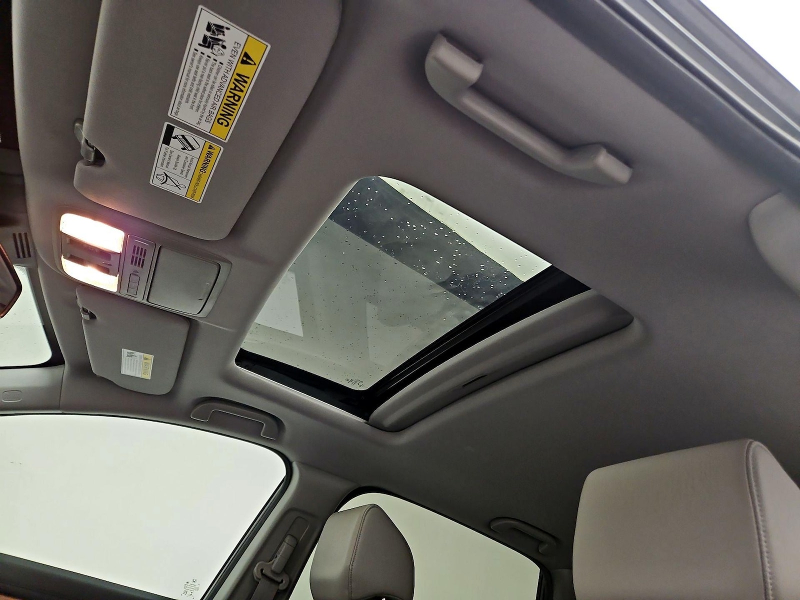 Sunroof(s) & Overhead Airbags