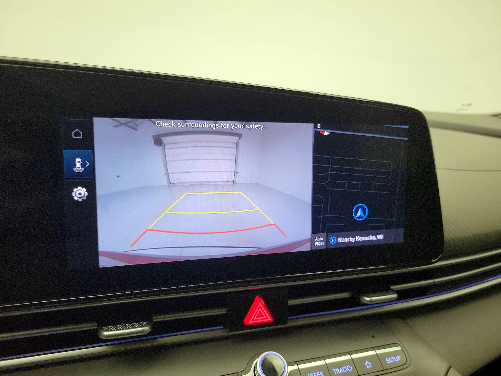 2024 Hyundai Elantra SEL - Photo 16