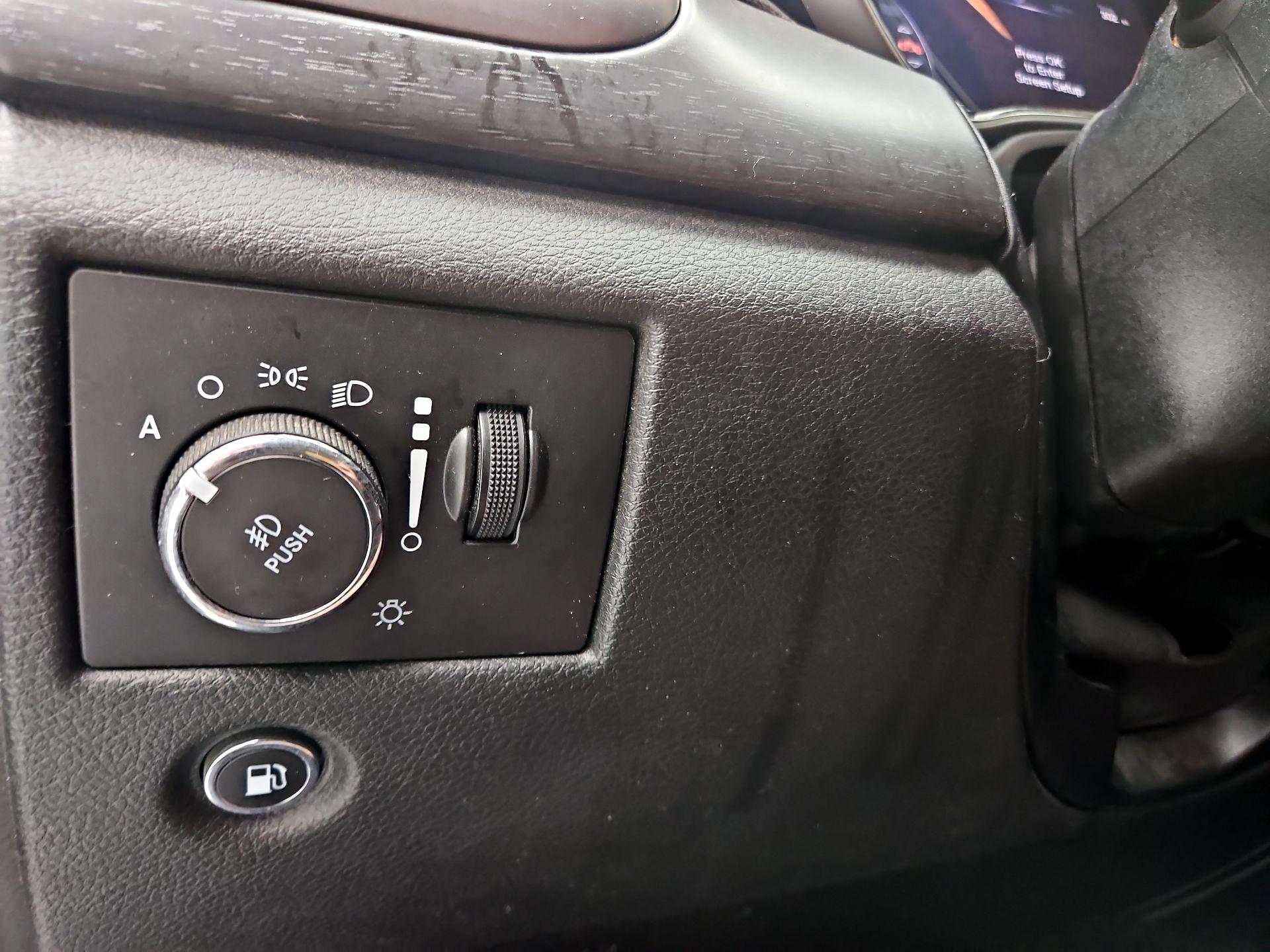 Thumbnail: 2018 Jeep Grand Cherokee - 13