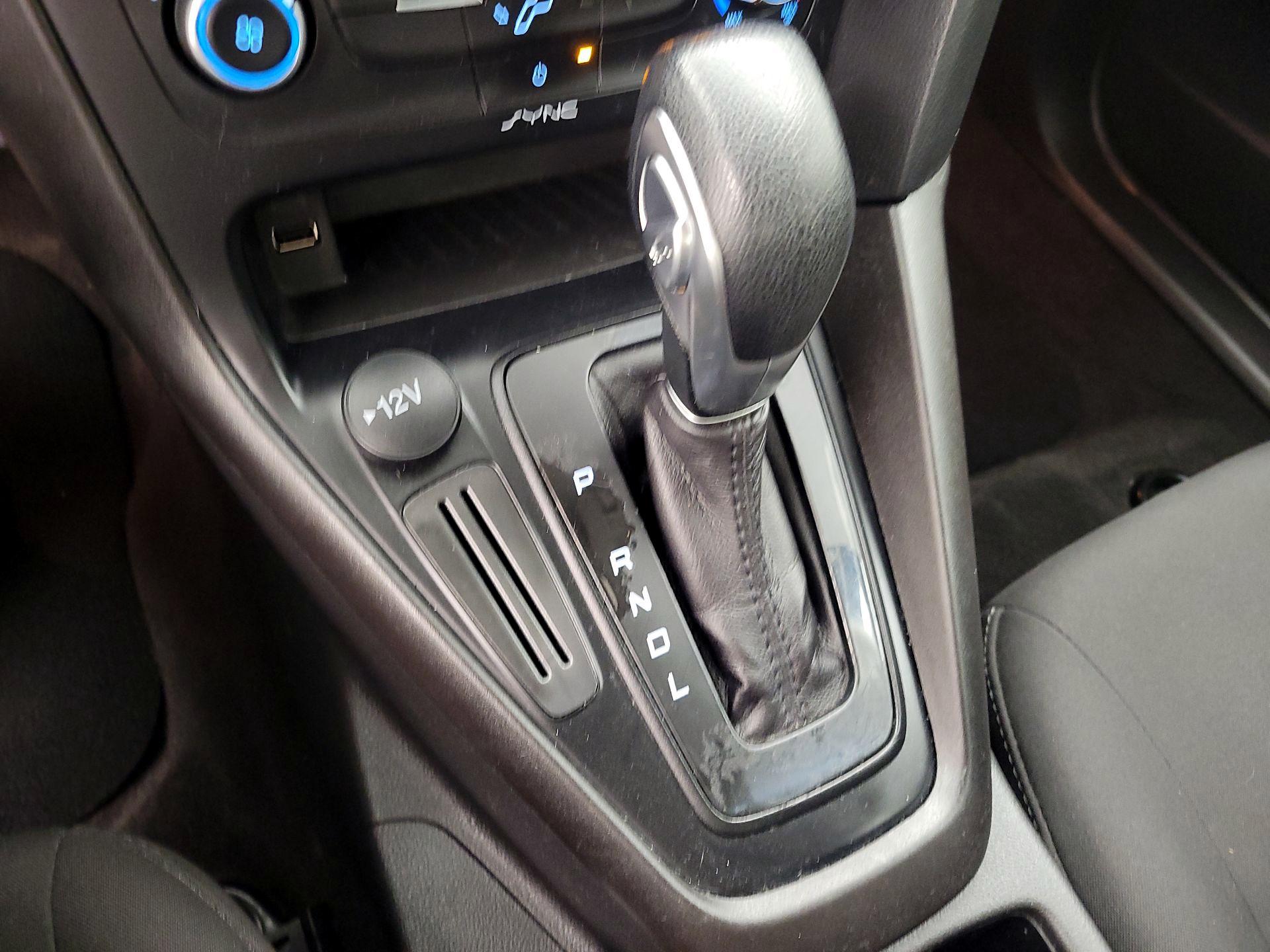 Thumbnail: 2018 Ford Focus - 15