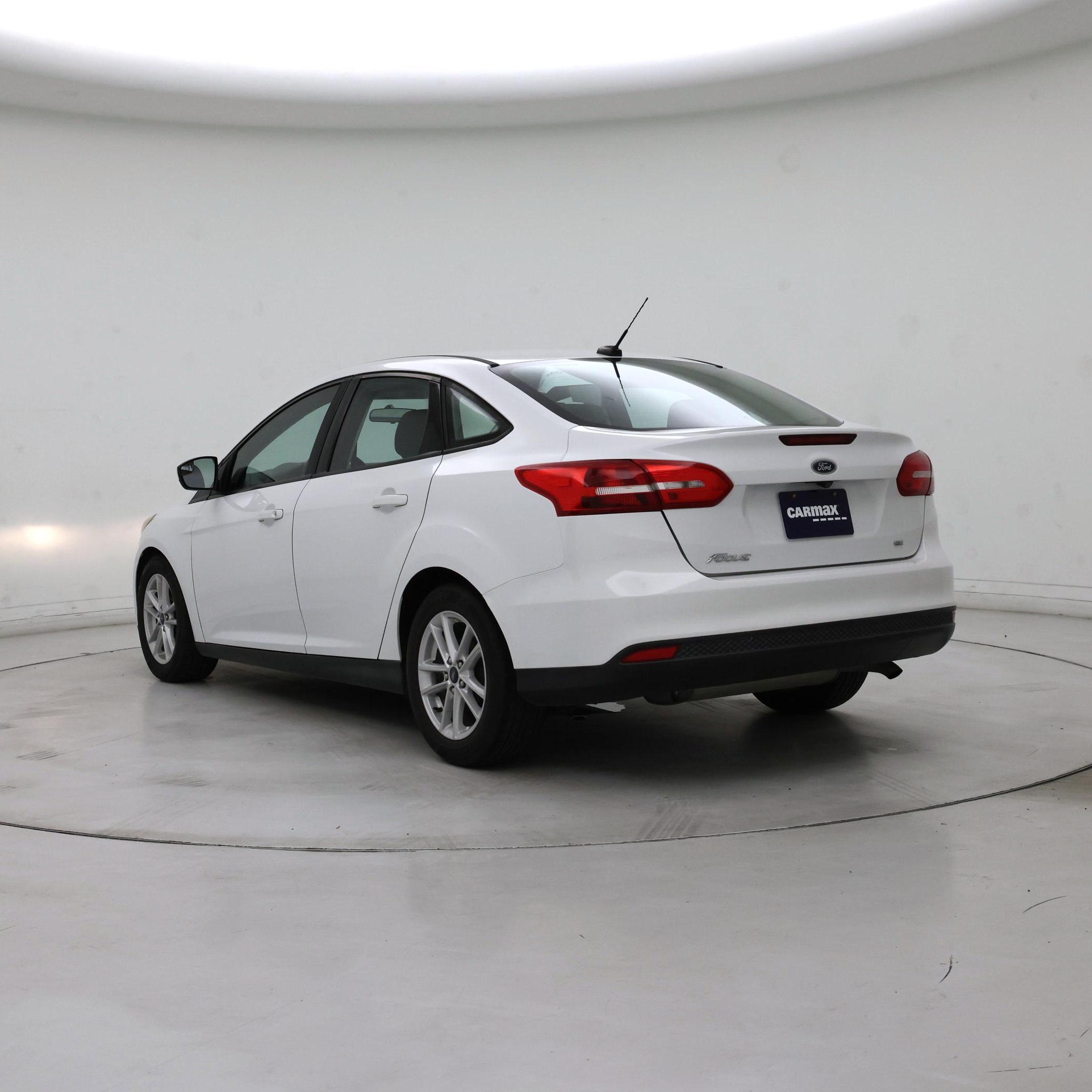 Thumbnail: 2018 Ford Focus - 2